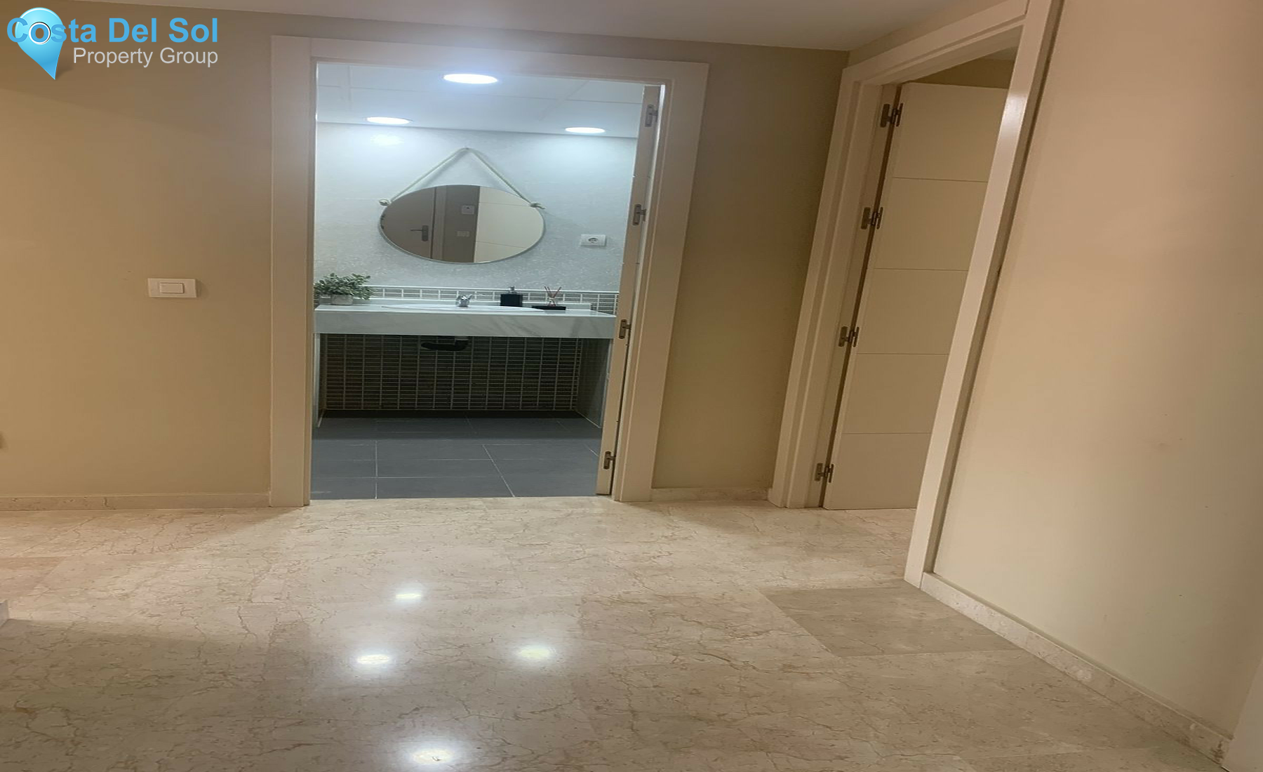 Middle Floor Apartment in La Alcaidesa-1262251