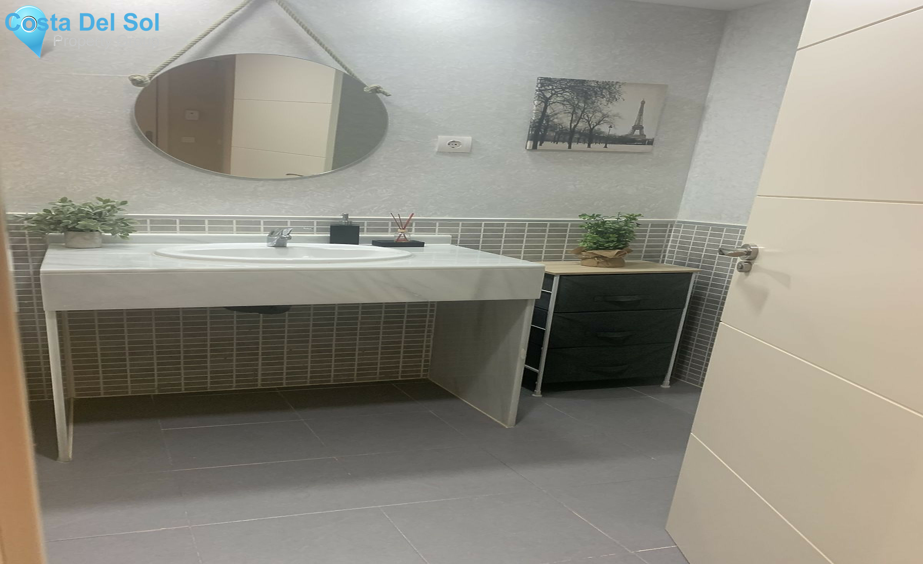 Middle Floor Apartment in La Alcaidesa-1262255