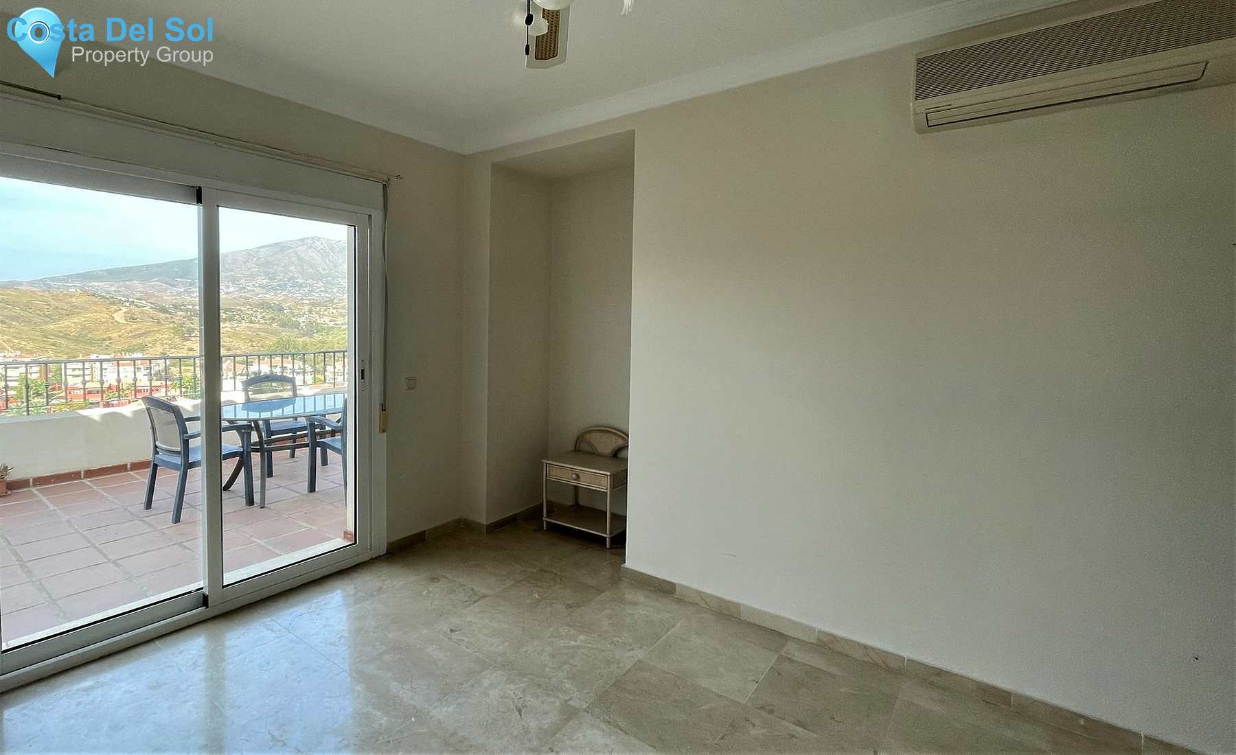 Middle Floor Apartment in La Cala Hills-1465304