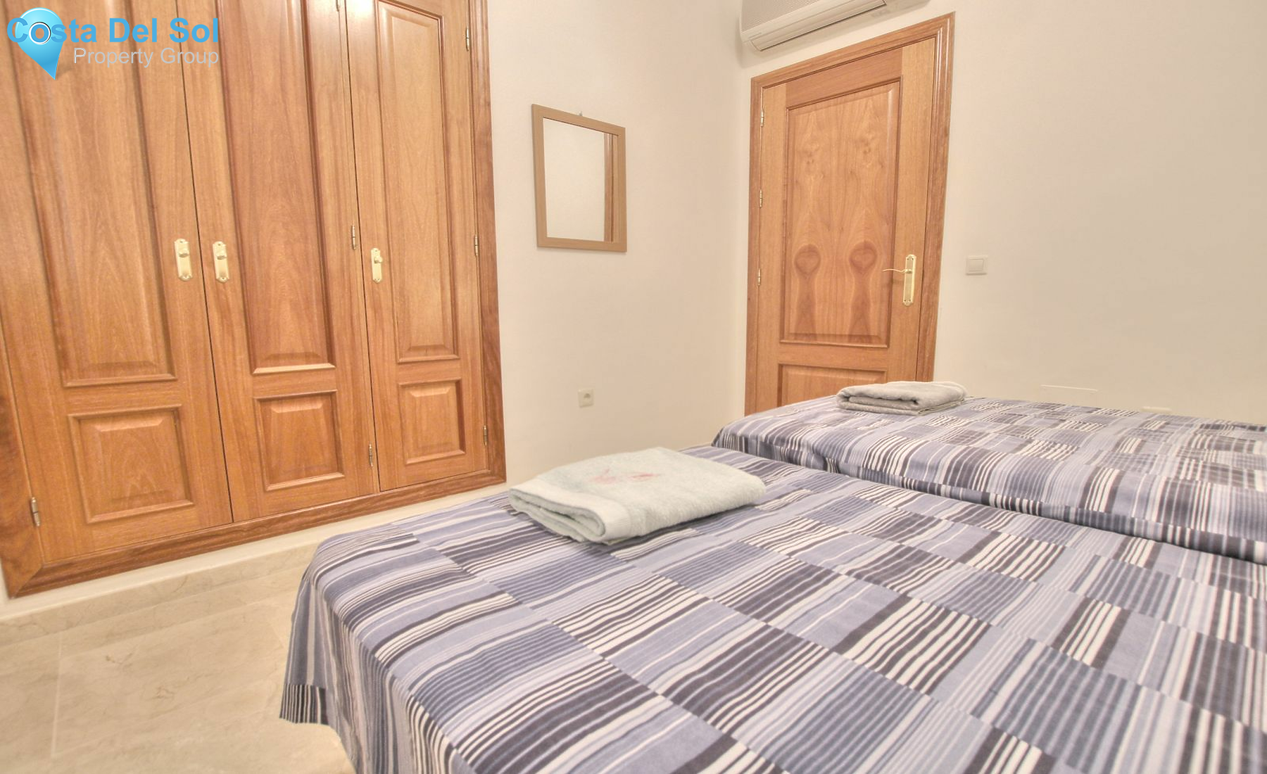 Middle Floor Apartment in La Cala Hills-1495979