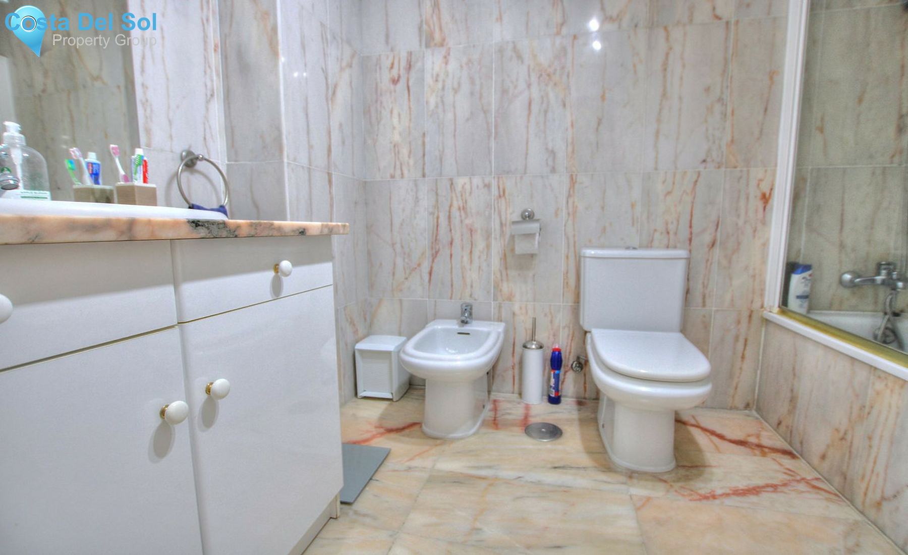 Middle Floor Apartment in La Cala de Mijas