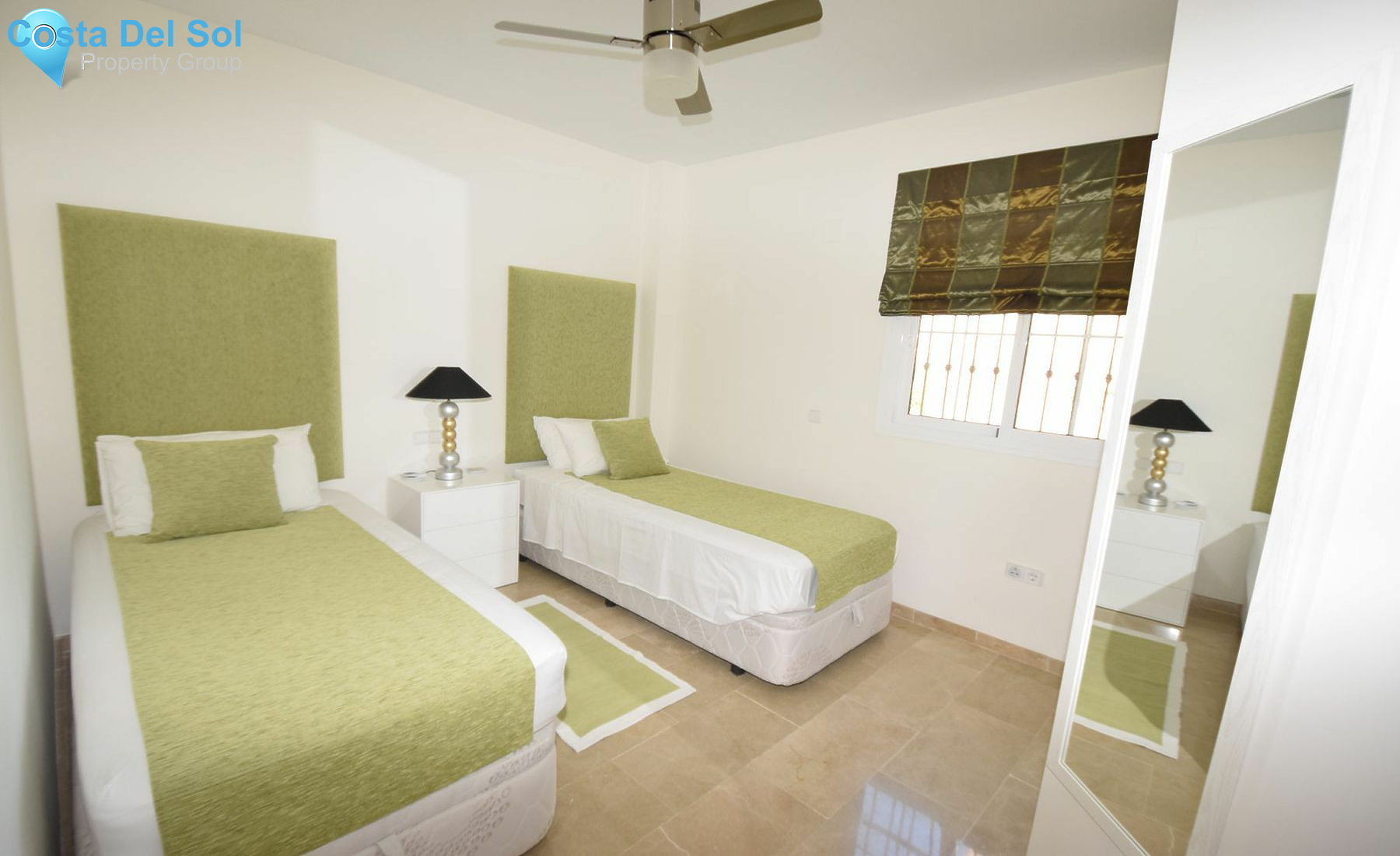 Middle Floor Apartment in La Cala de Mijas-1126371