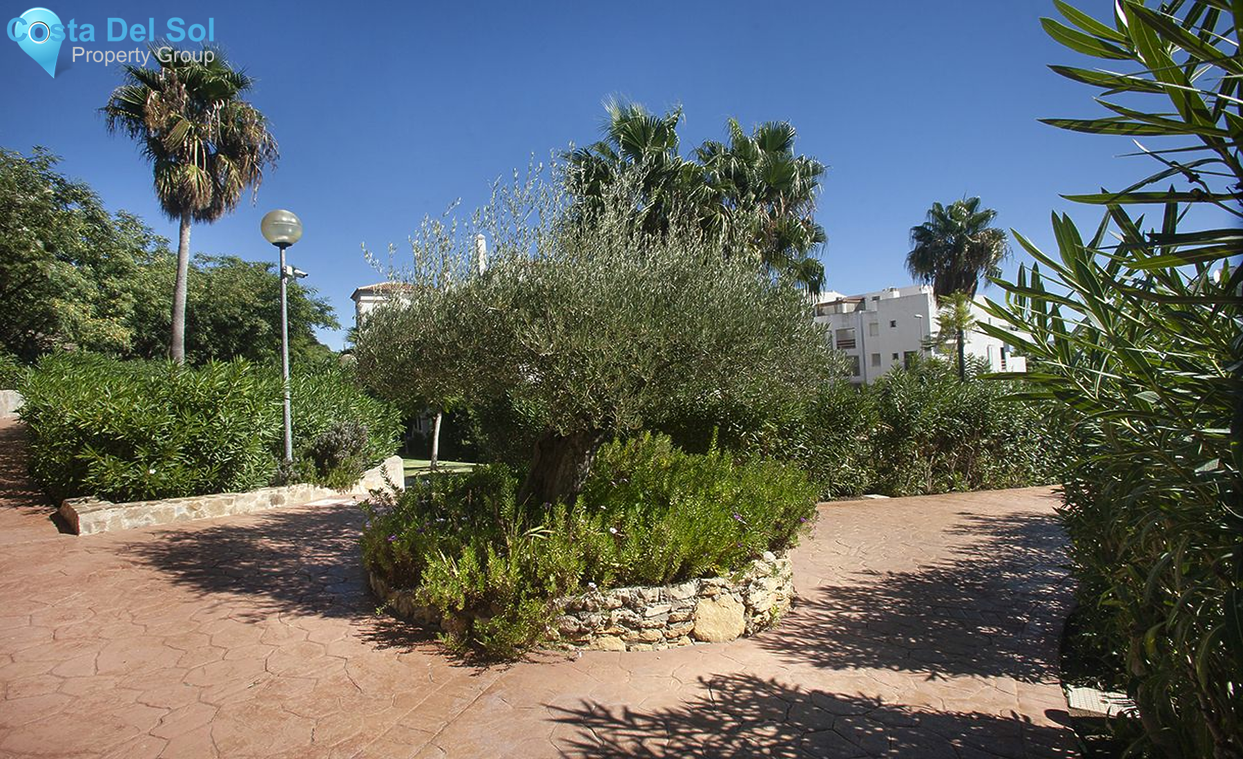 Middle Floor Apartment in La Cala de Mijas-1197987