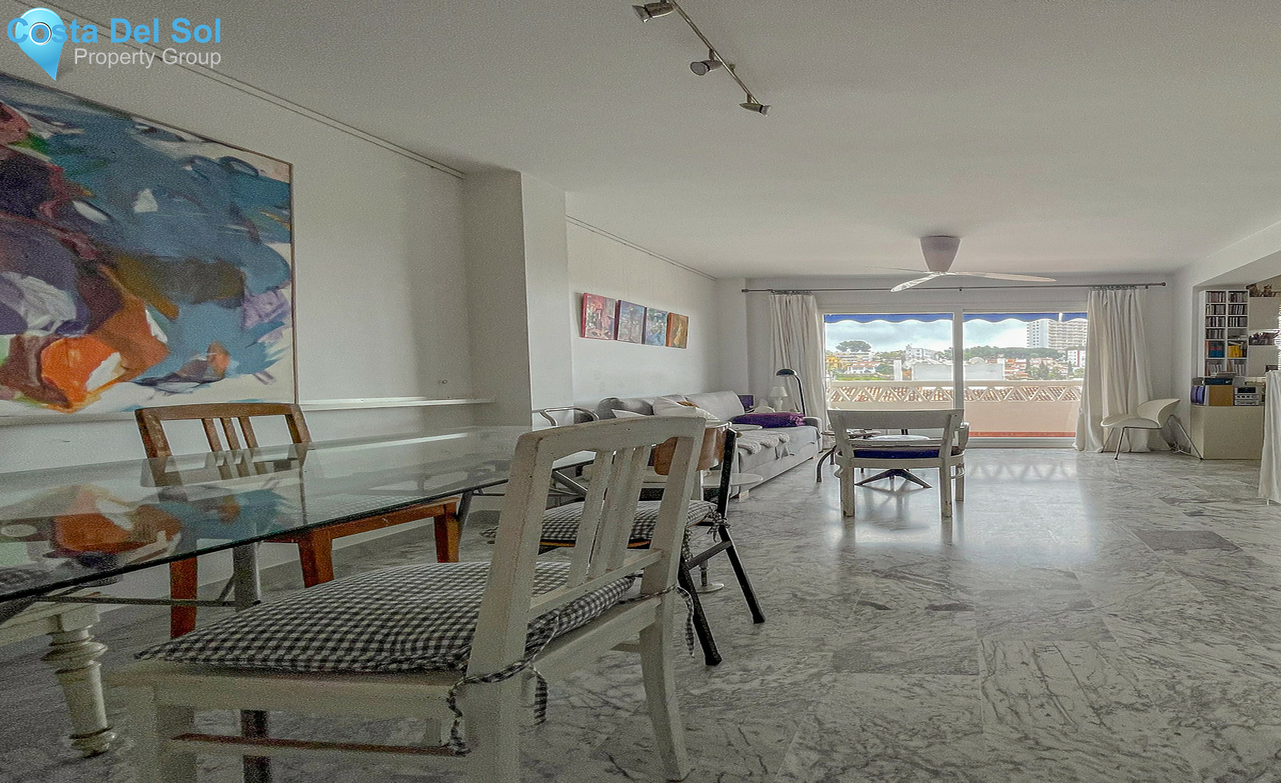 Middle Floor Apartment in La Campana-1300515