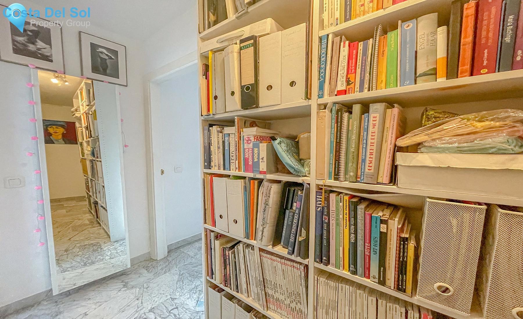 Middle Floor Apartment in La Campana-1300527