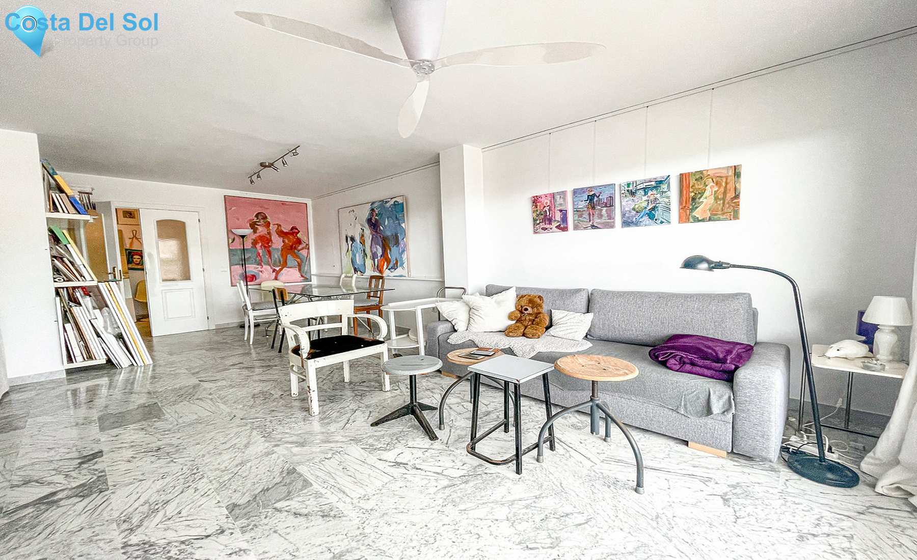 Middle Floor Apartment in La Campana-1300517