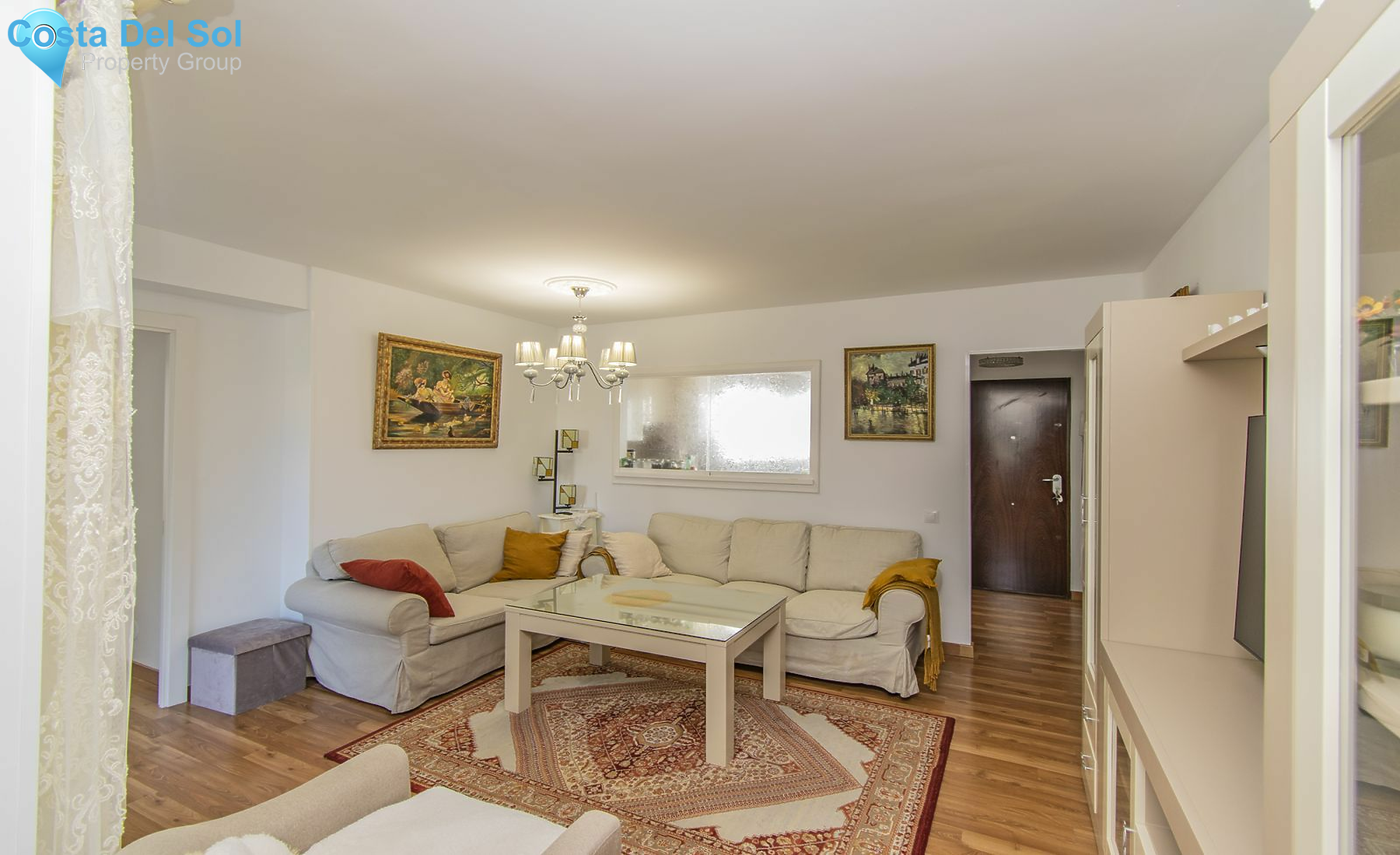 Middle Floor Apartment in La Campana-1179091