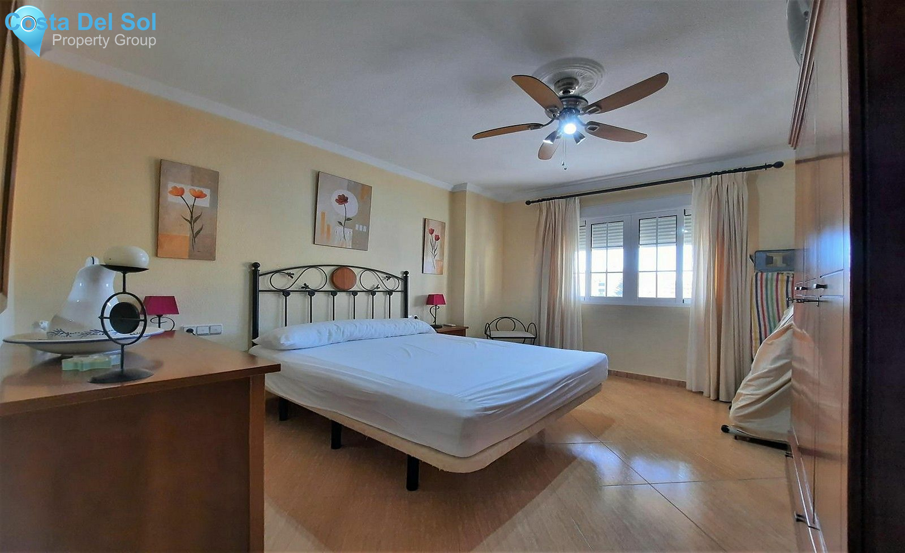 Middle Floor Apartment in La Carihuela-1139374