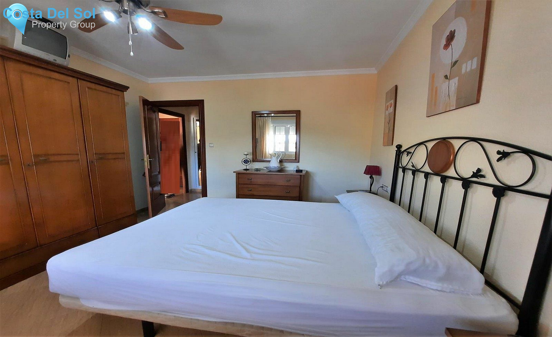 Middle Floor Apartment in La Carihuela-1139375