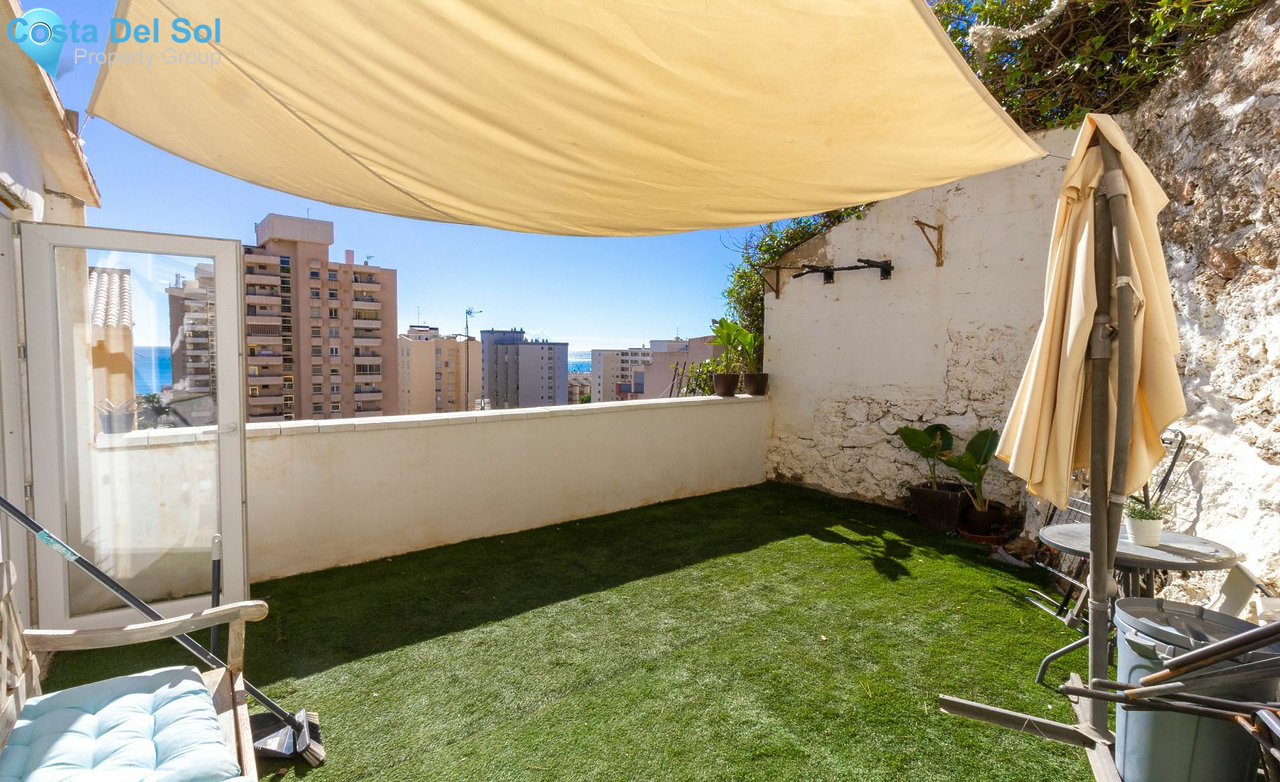Middle Floor Apartment in La Carihuela-1488181
