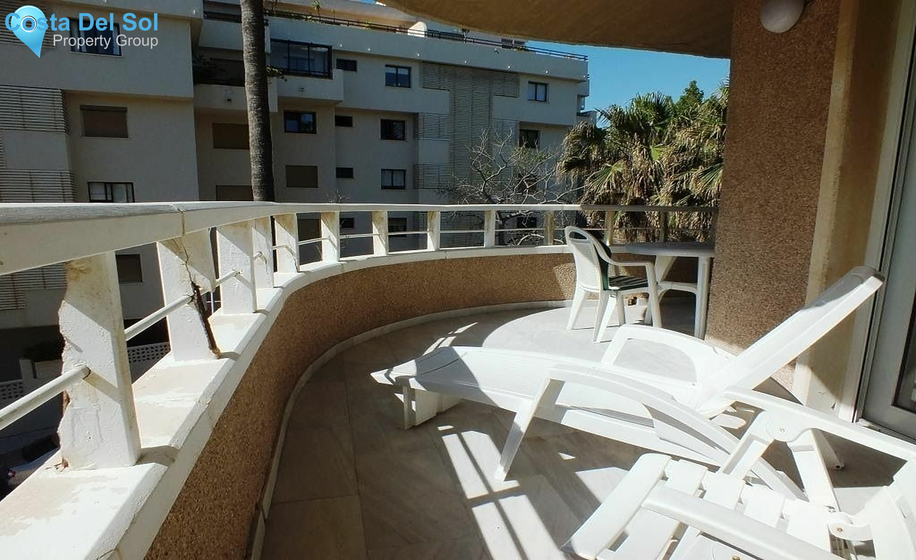 Middle Floor Apartment in La Carihuela-1520411