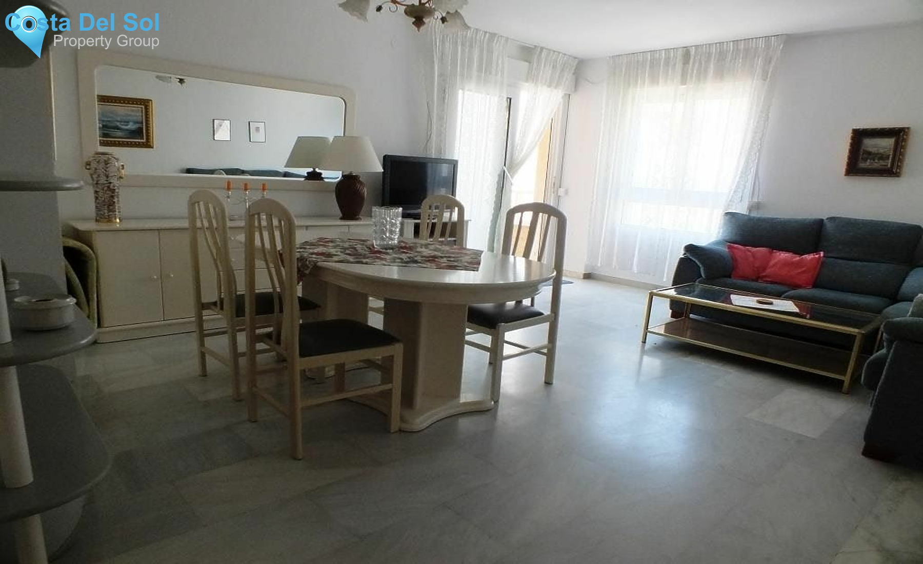Middle Floor Apartment in La Carihuela-1520403