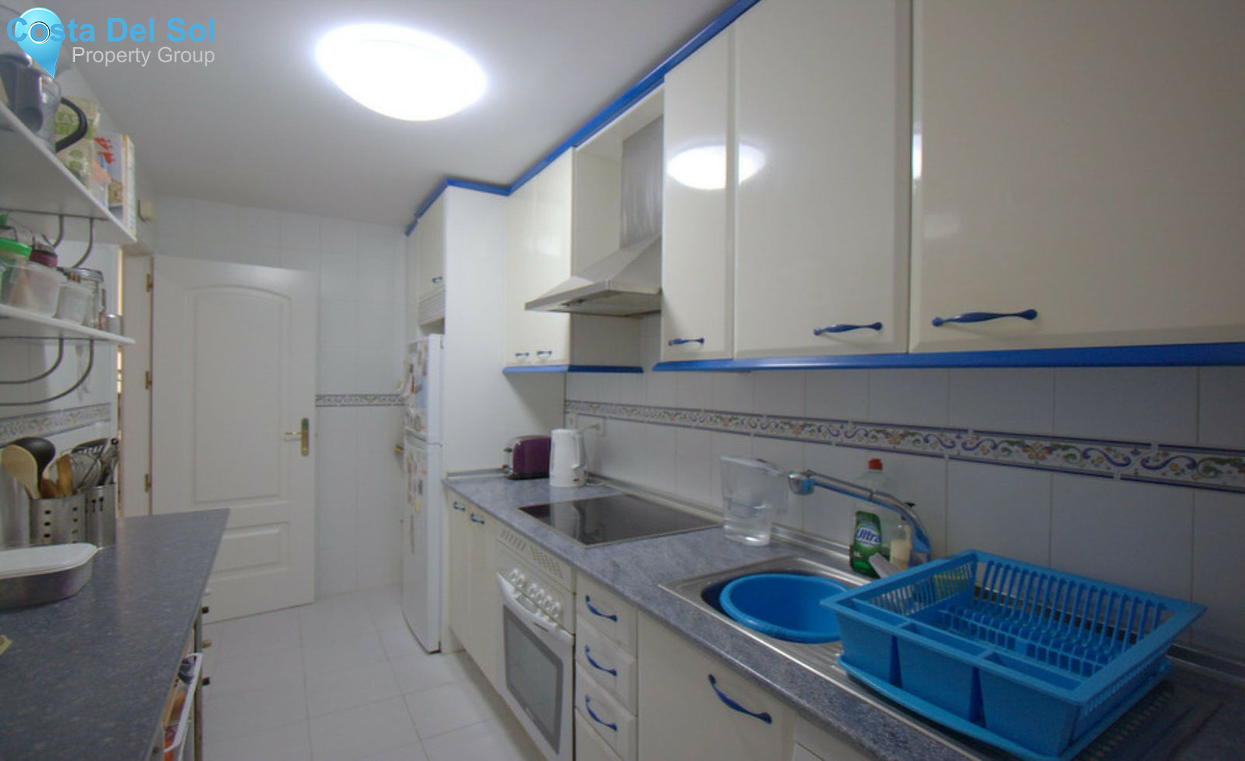 Middle Floor Apartment in La Duquesa-1276001