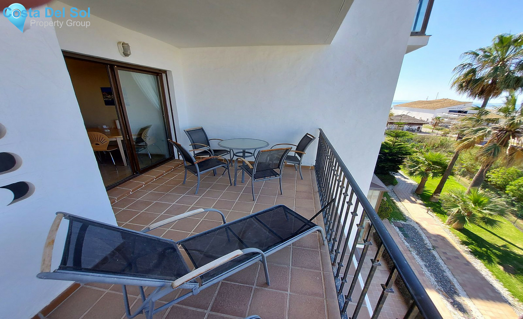 Middle Floor Apartment in La Duquesa-1278332