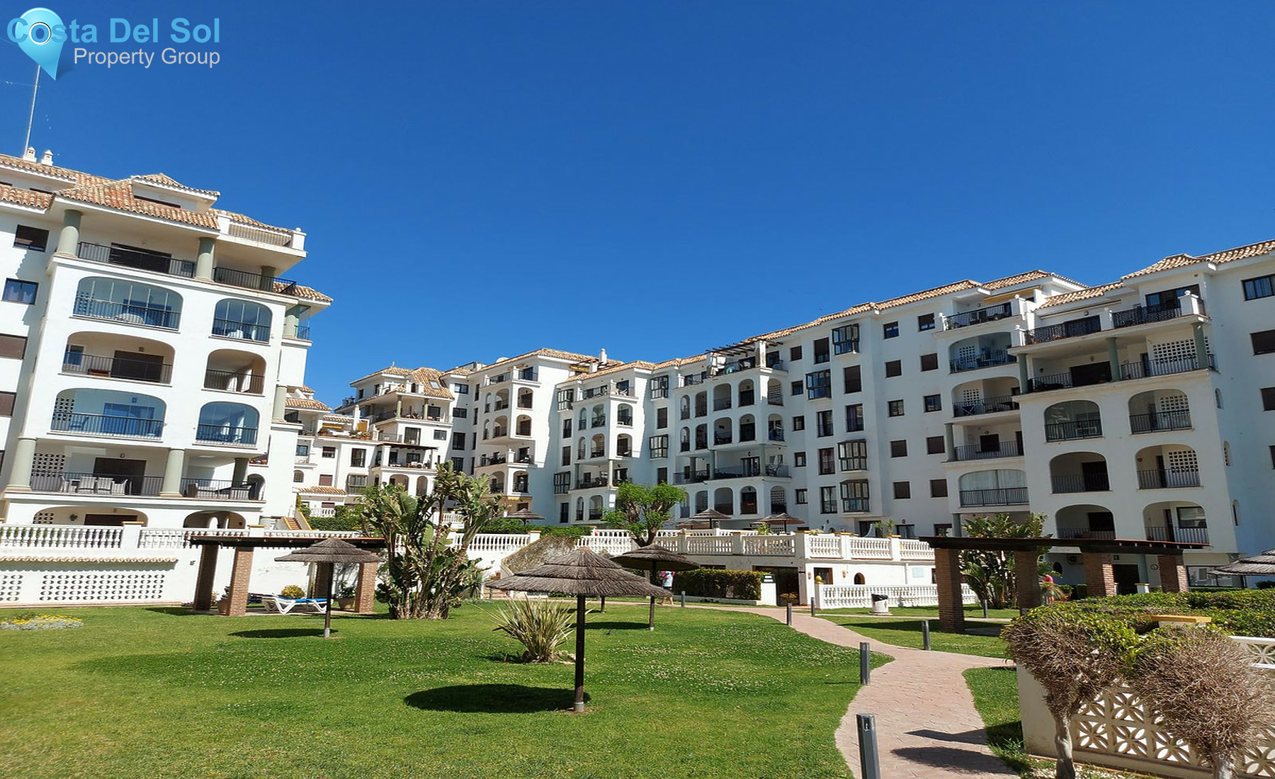 Middle Floor Apartment in La Duquesa-1278320