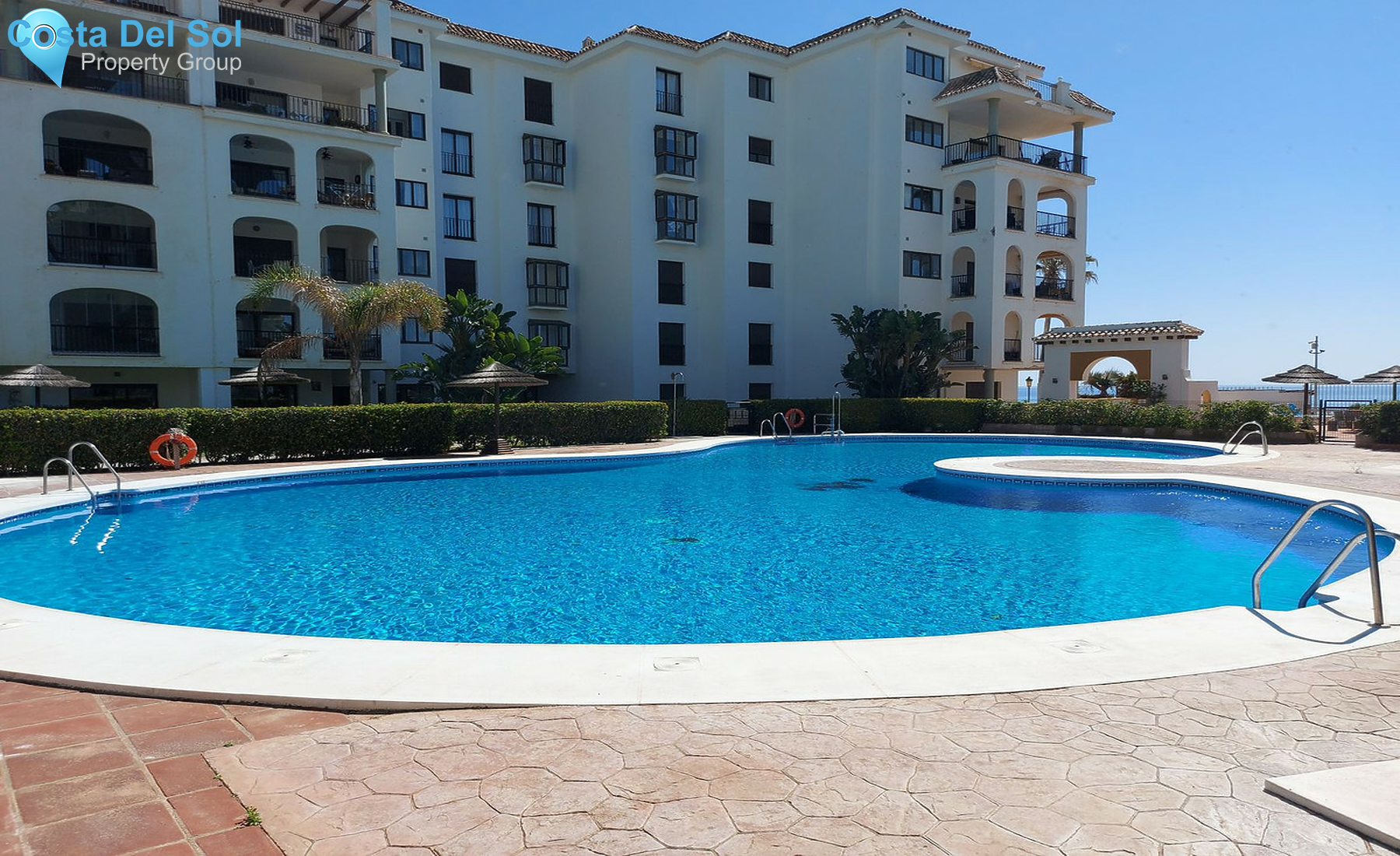 Middle Floor Apartment in La Duquesa-1278323