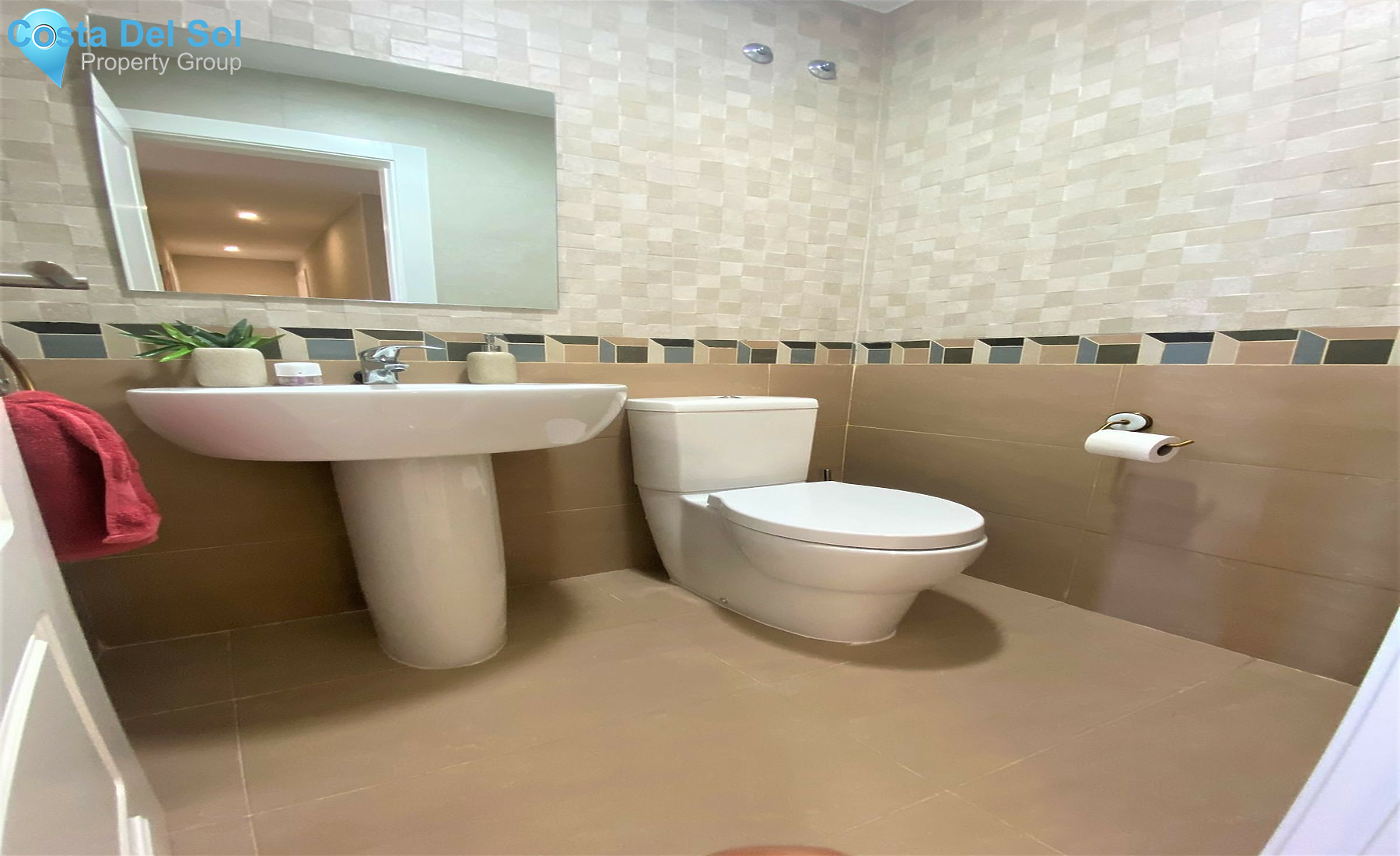 Middle Floor Apartment in La Duquesa