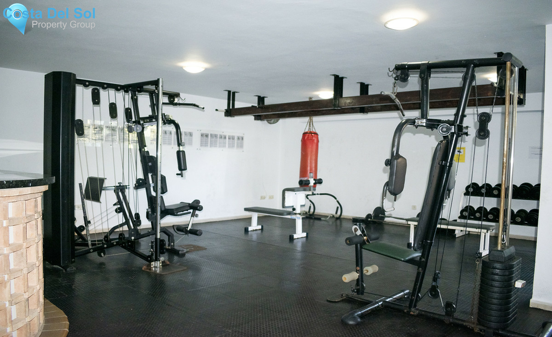 Middle Floor Apartment in La Duquesa-1312212