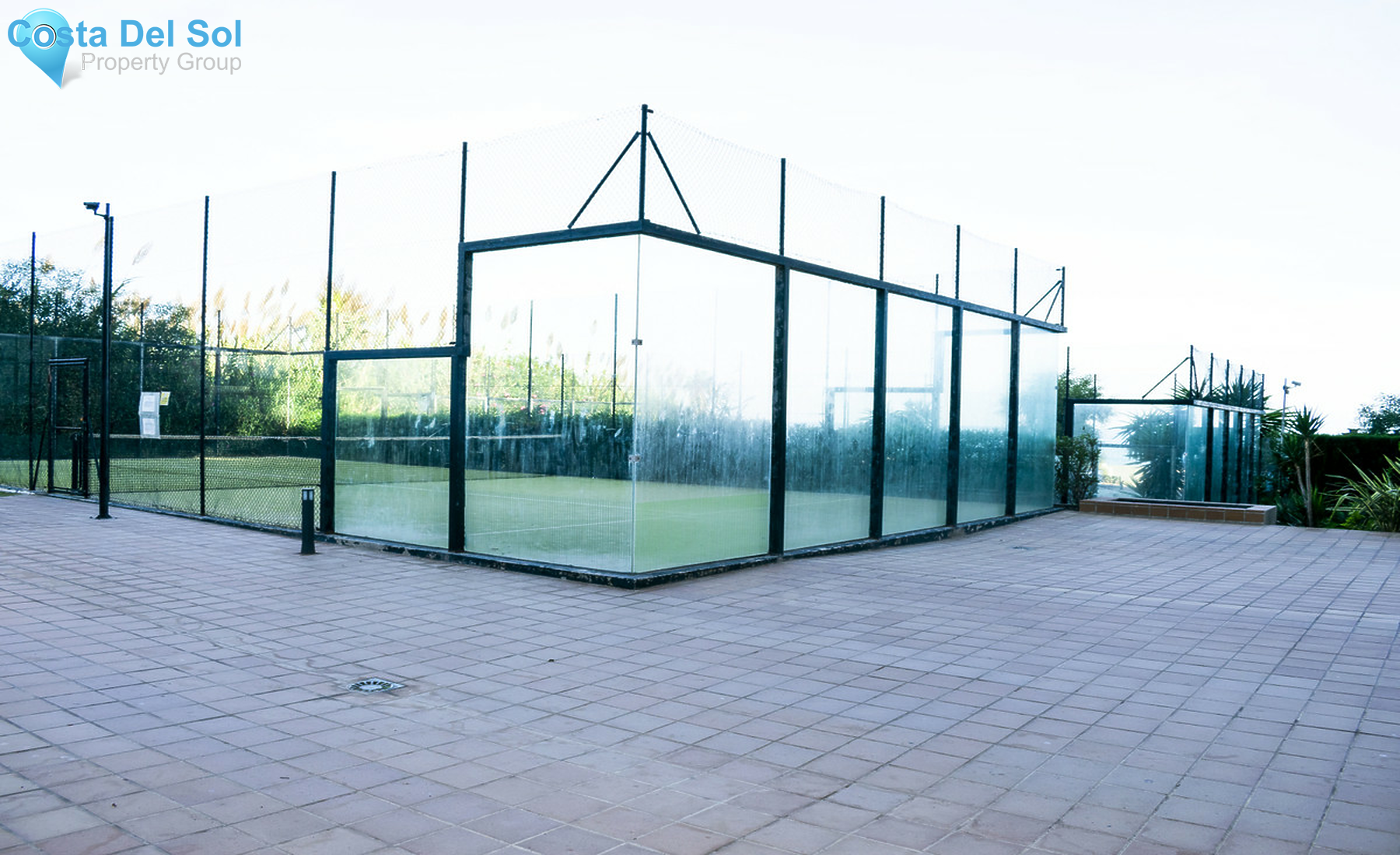 Middle Floor Apartment in La Duquesa-1312214