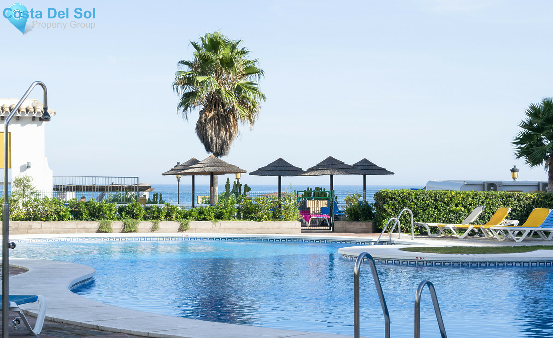 Middle Floor Apartment in La Duquesa-1312198