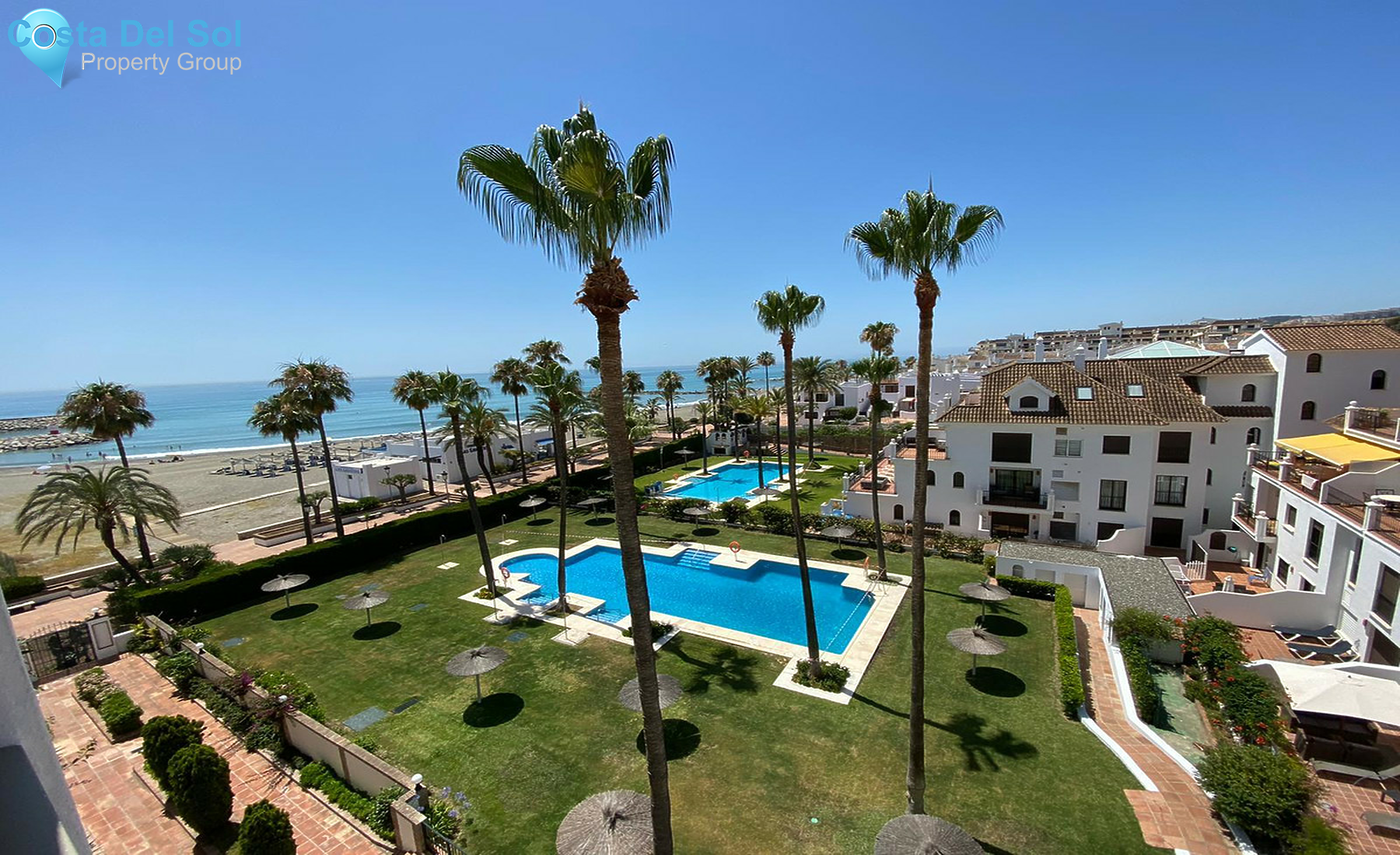 Middle Floor Apartment in La Duquesa-1351460
