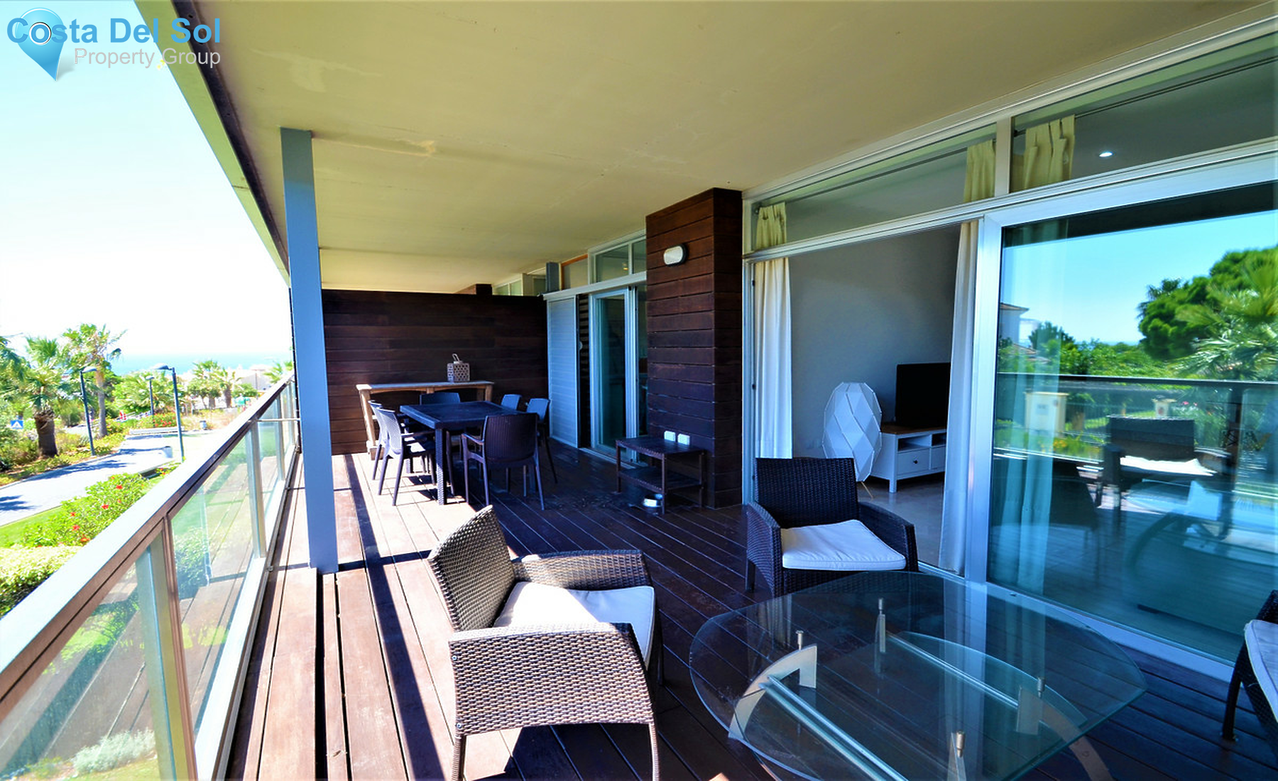 Middle Floor Apartment in La Duquesa-1355152