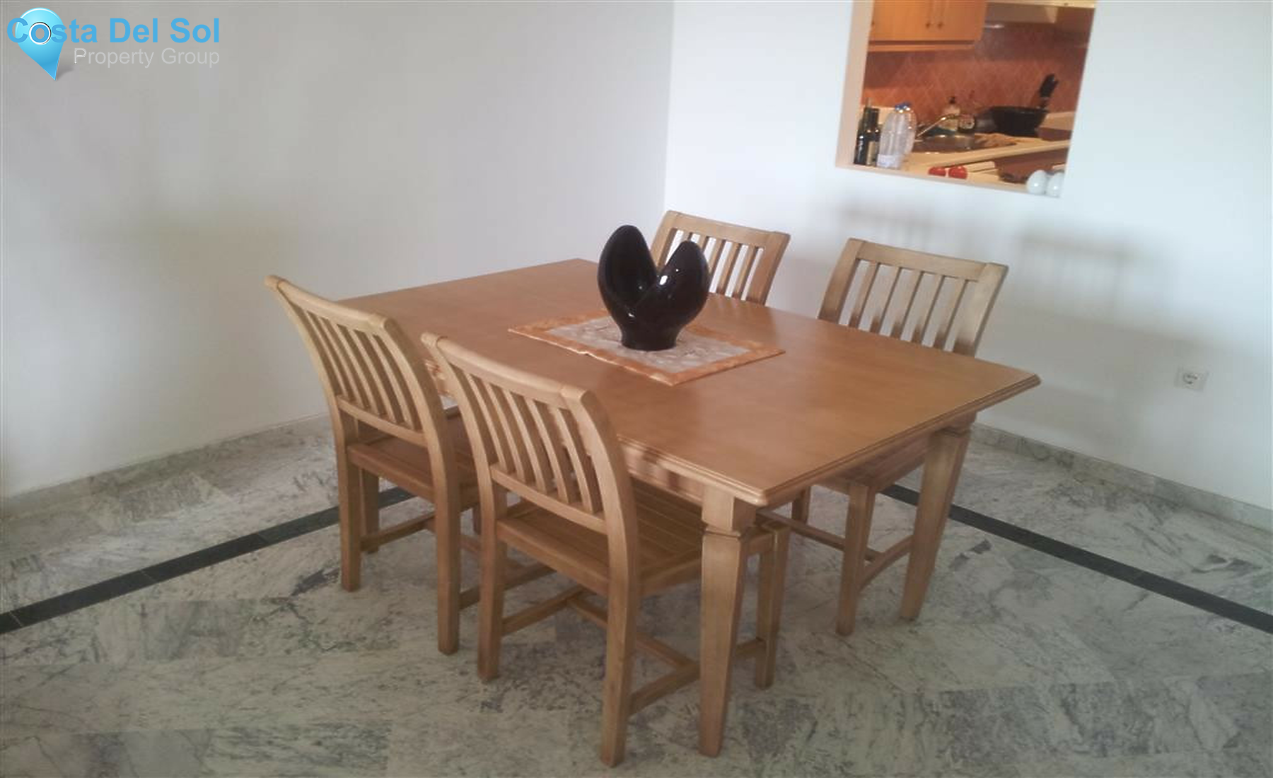 Middle Floor Apartment in La Duquesa-1358840