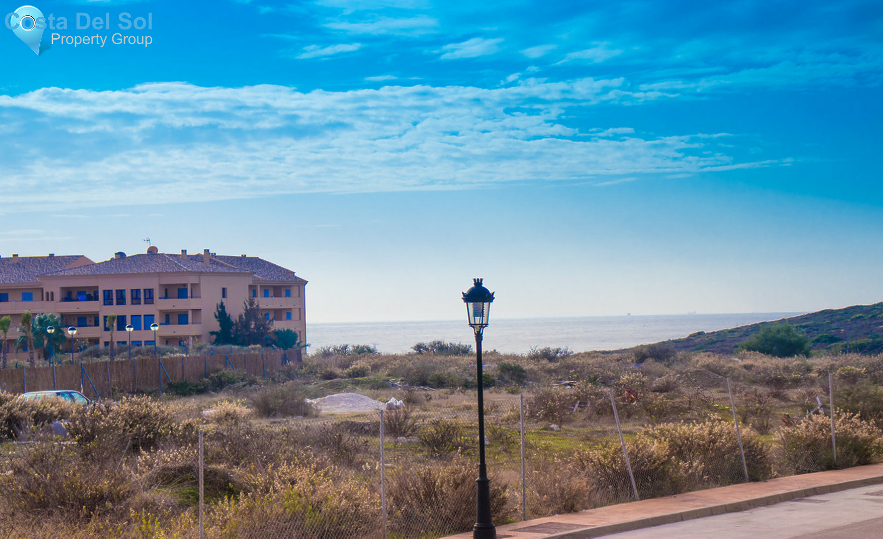 Middle Floor Apartment in La Duquesa-1360851