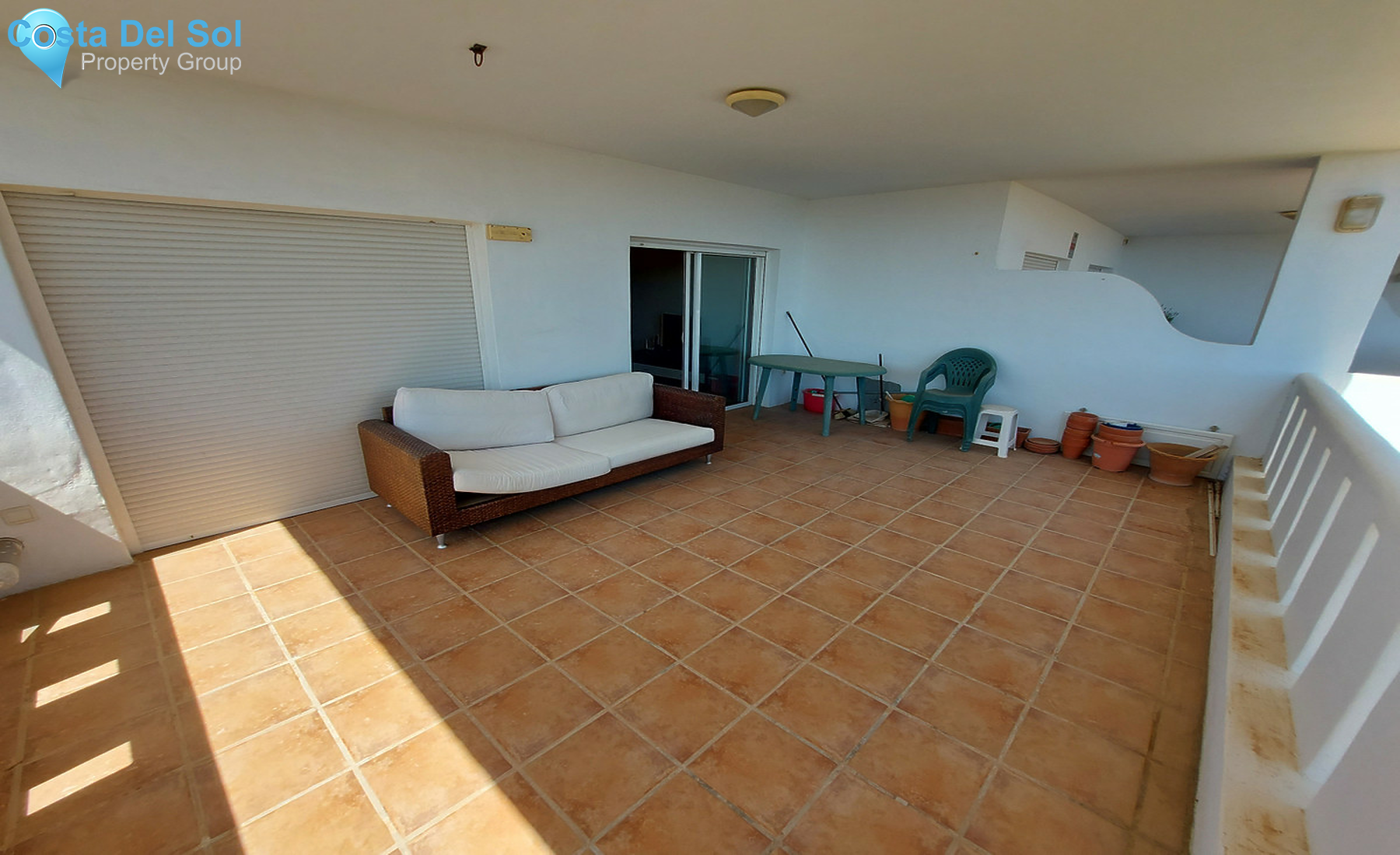 Middle Floor Apartment in La Duquesa-1373302
