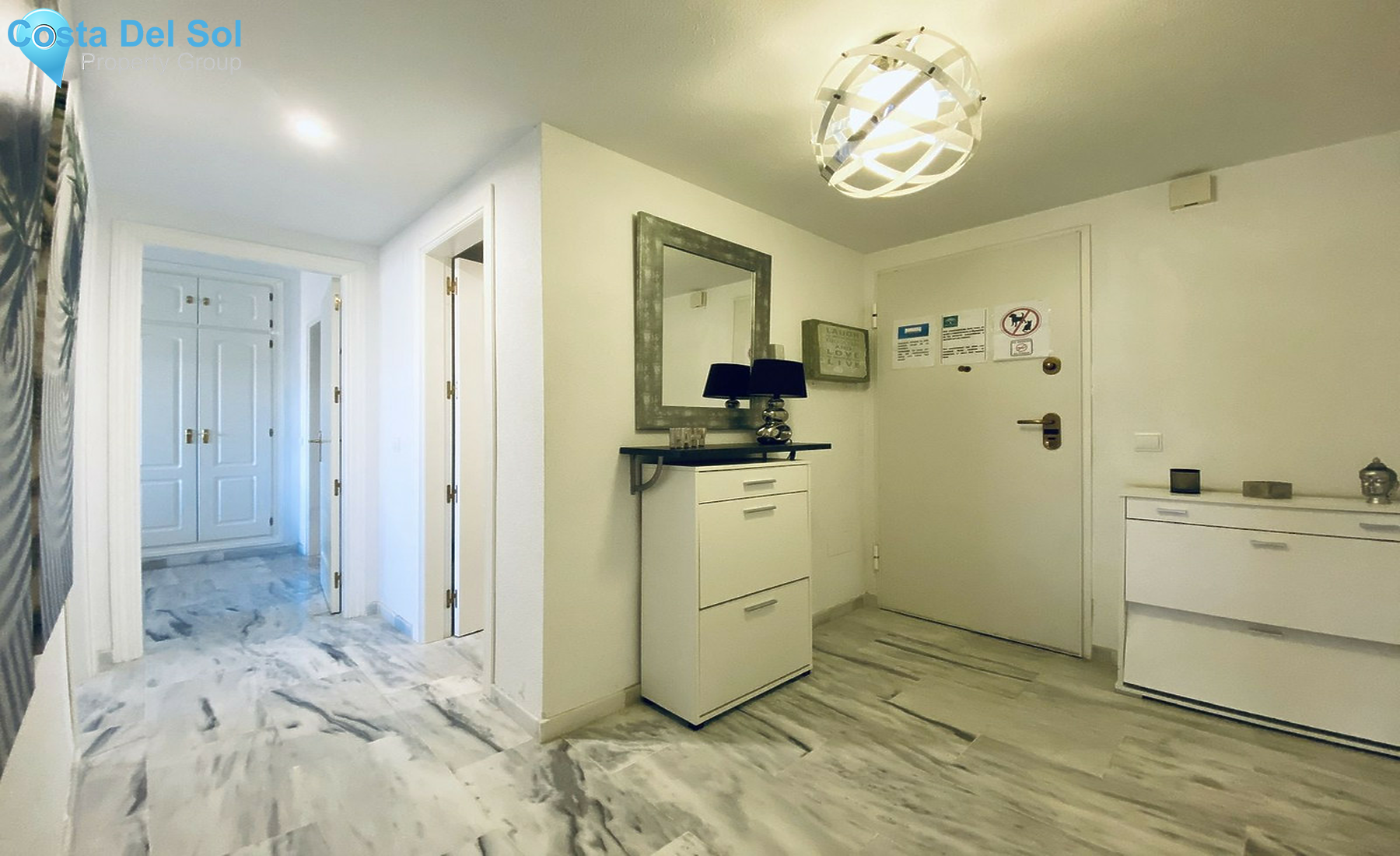 Middle Floor Apartment in La Duquesa-1438159