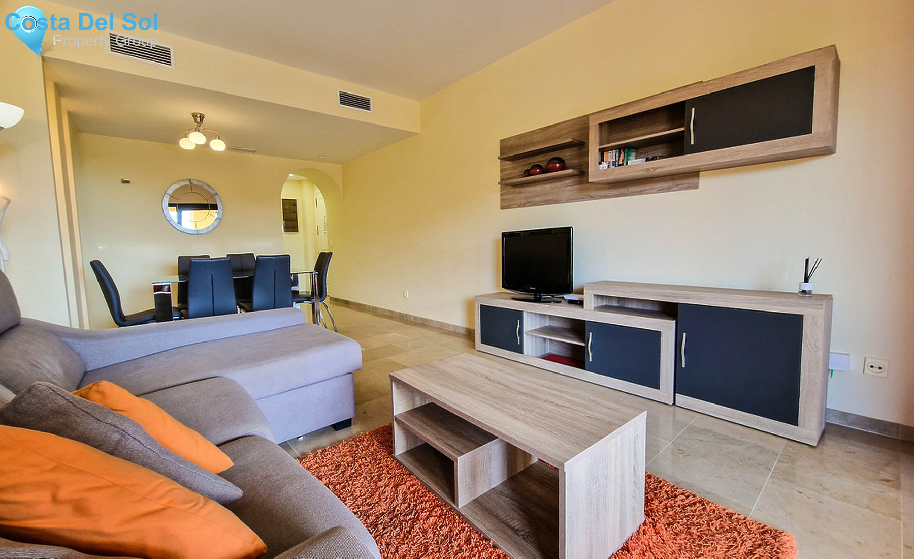 Middle Floor Apartment in La Duquesa-1440962