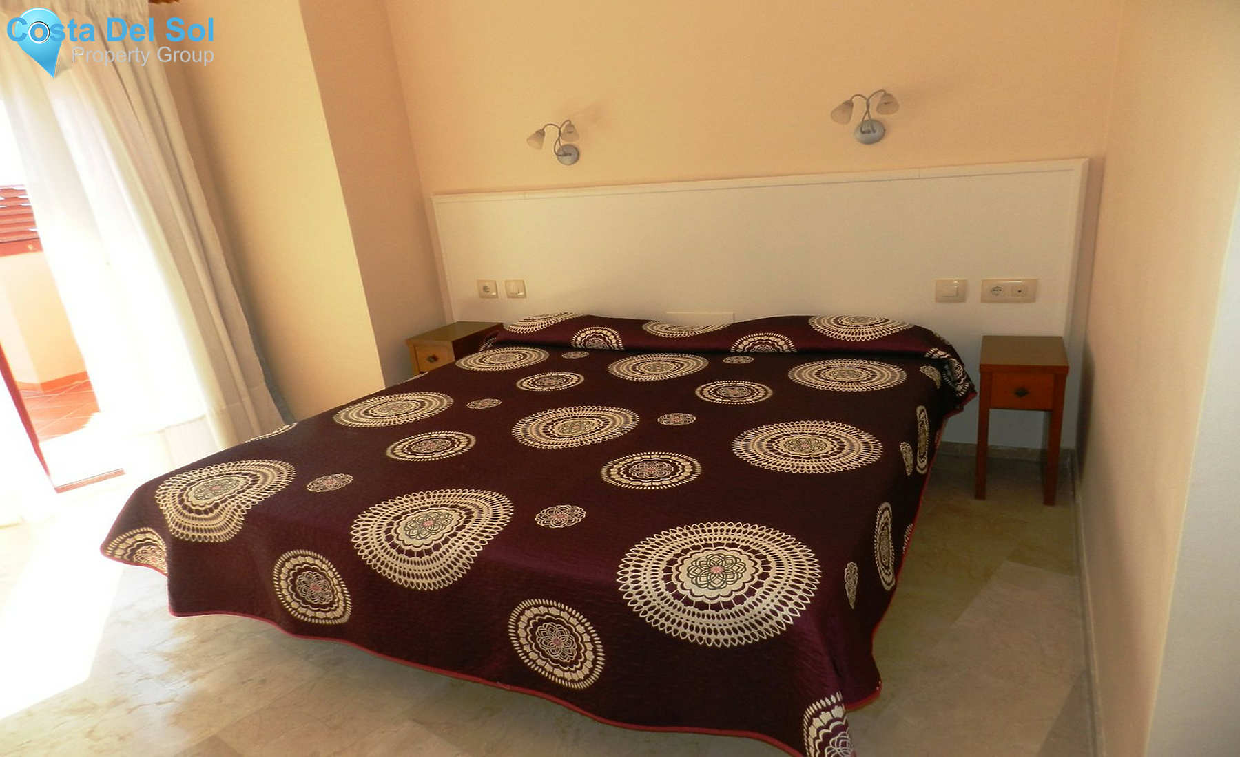 Middle Floor Apartment in La Duquesa-1441124