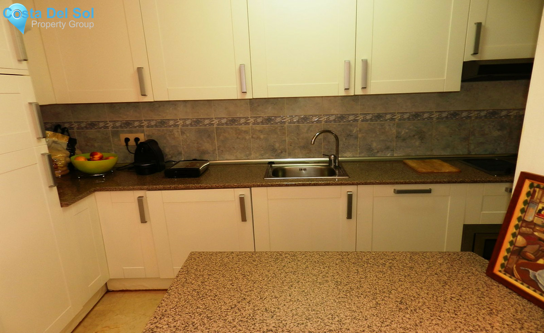 Middle Floor Apartment in La Duquesa-1441121