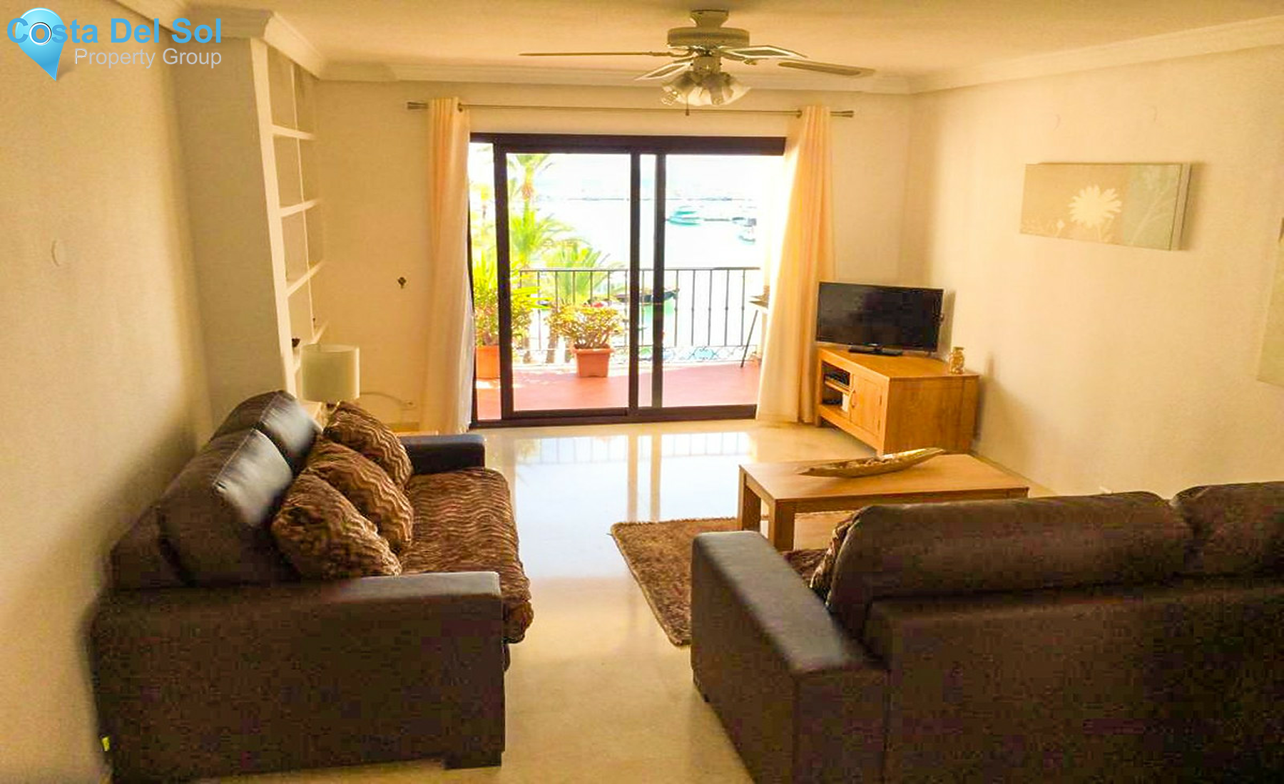 Middle Floor Apartment in La Duquesa-1457216
