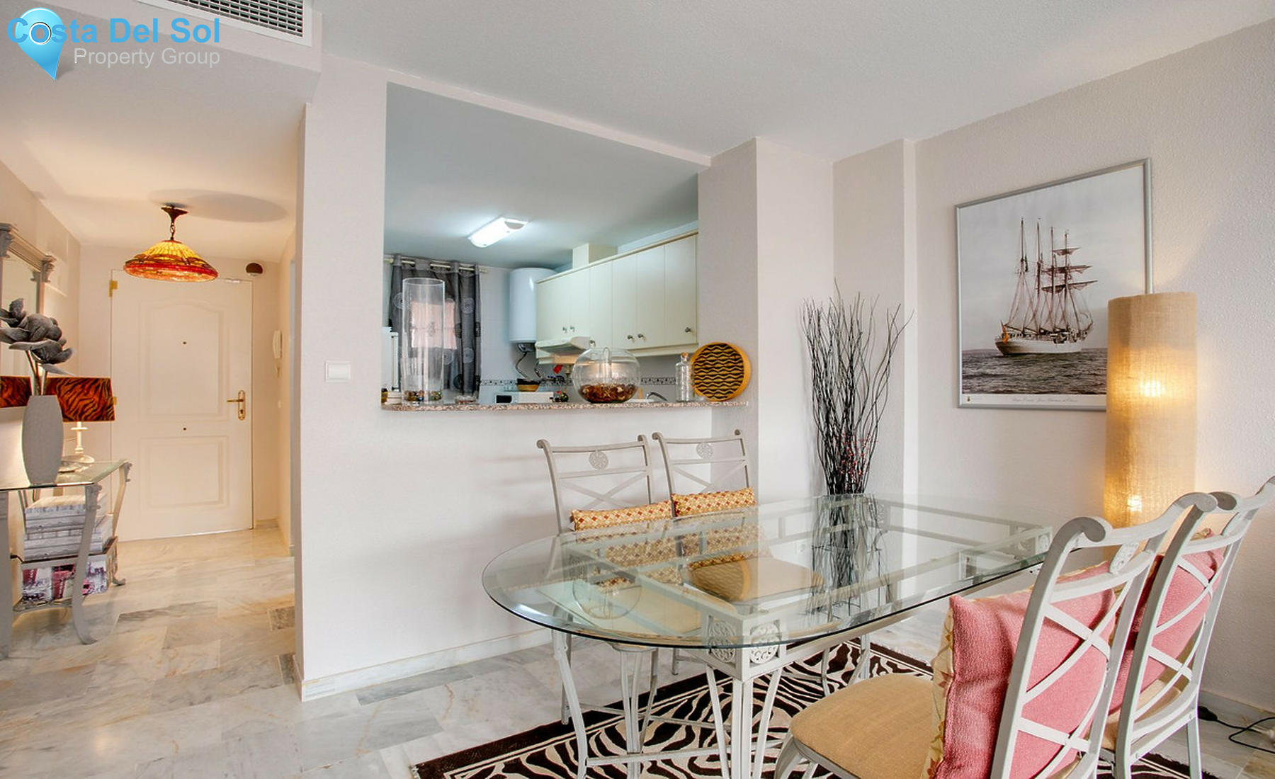 Middle Floor Apartment in La Duquesa-1458662