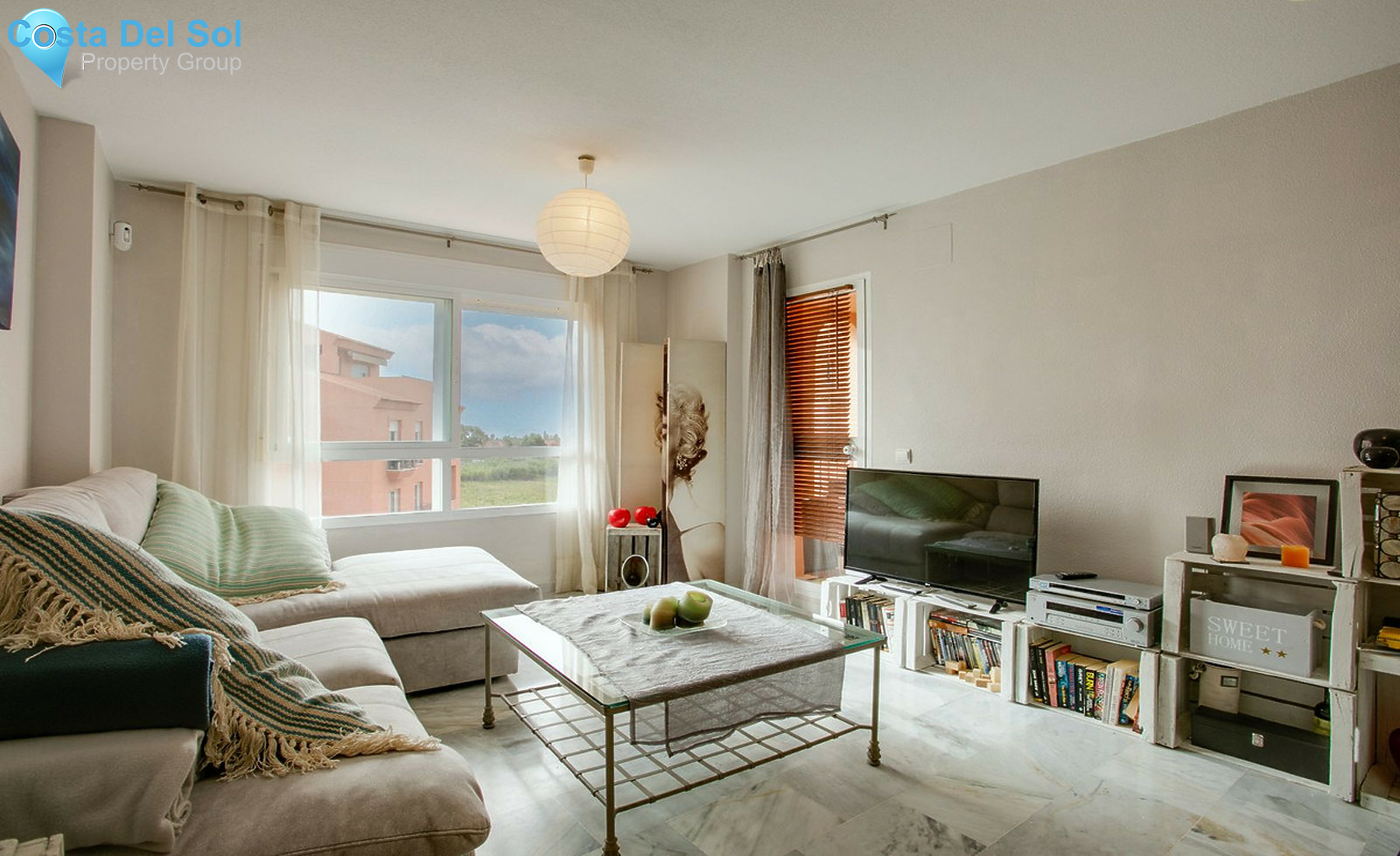 Middle Floor Apartment in La Duquesa-1458663