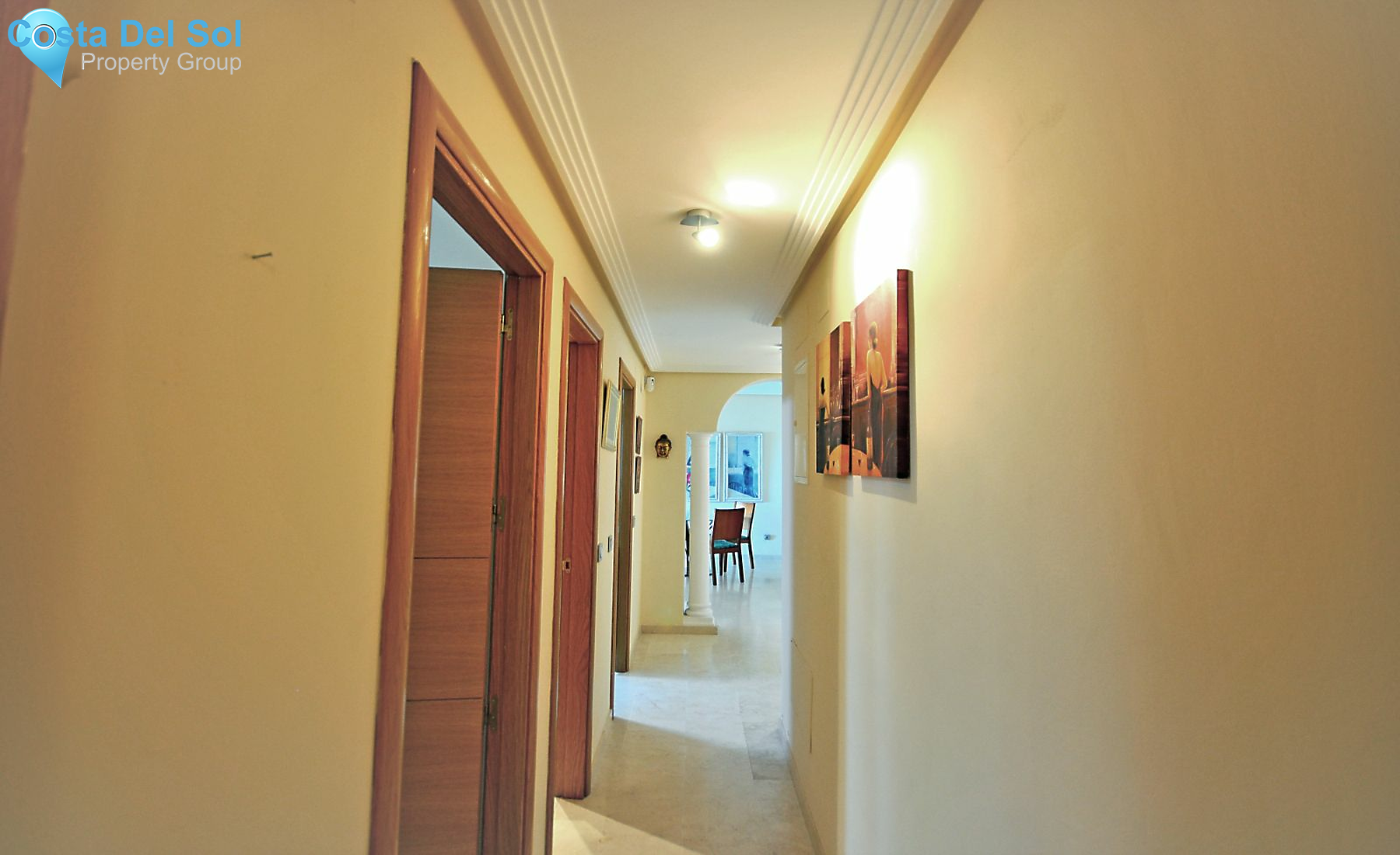 Middle Floor Apartment in La Duquesa-1136375