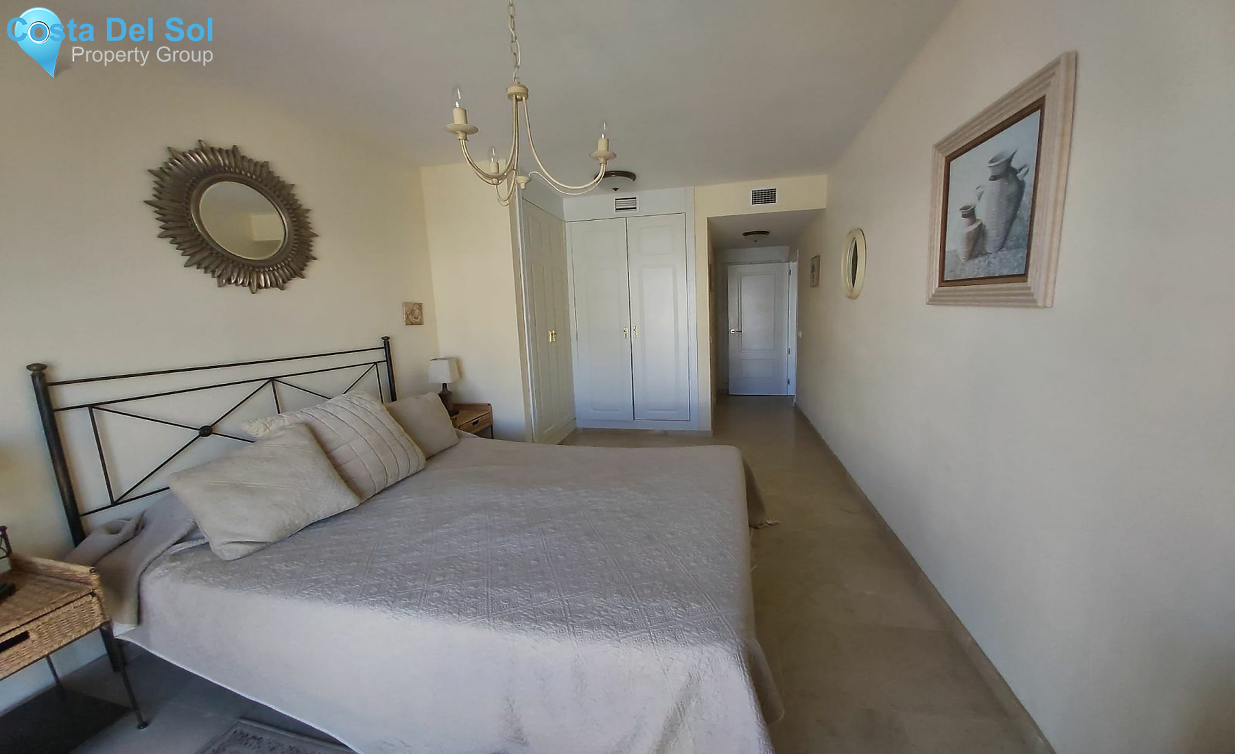 Middle Floor Apartment in La Duquesa-1169705