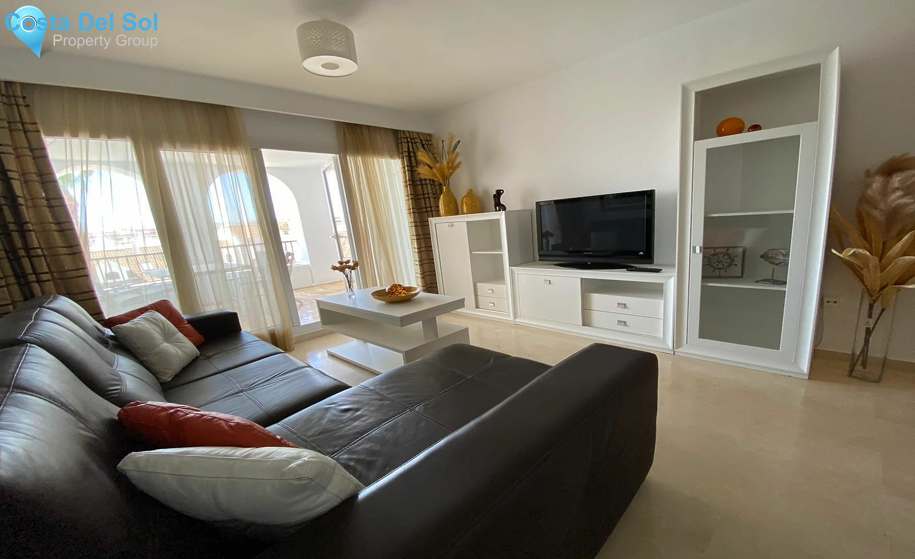 Middle Floor Apartment in La Duquesa-1170180