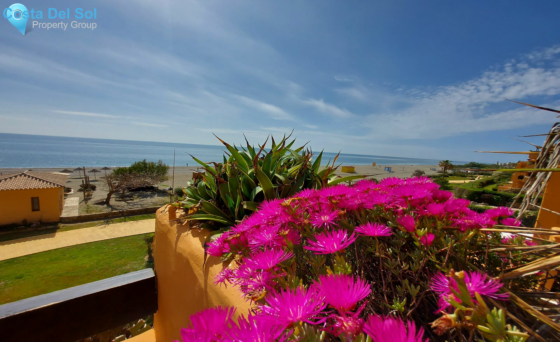 Middle Floor Apartment in La Duquesa-1183747