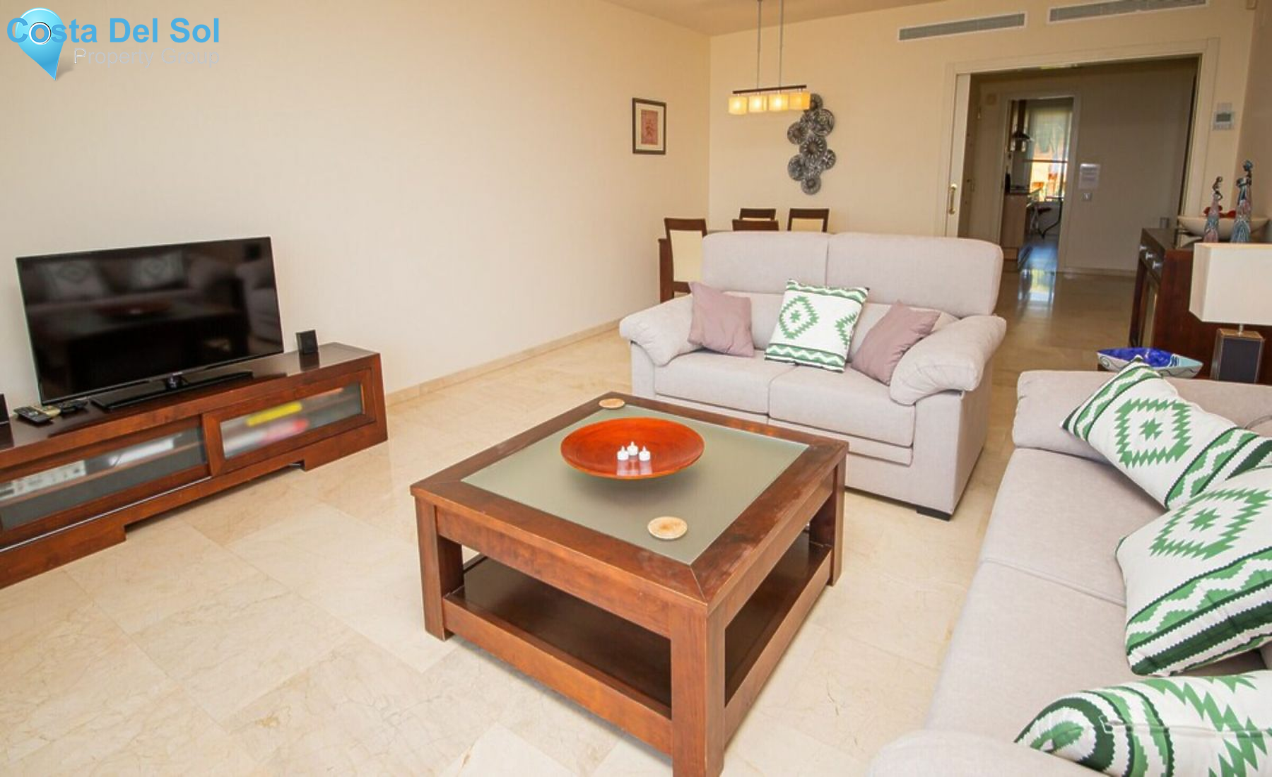 Middle Floor Apartment in La Duquesa-1183752