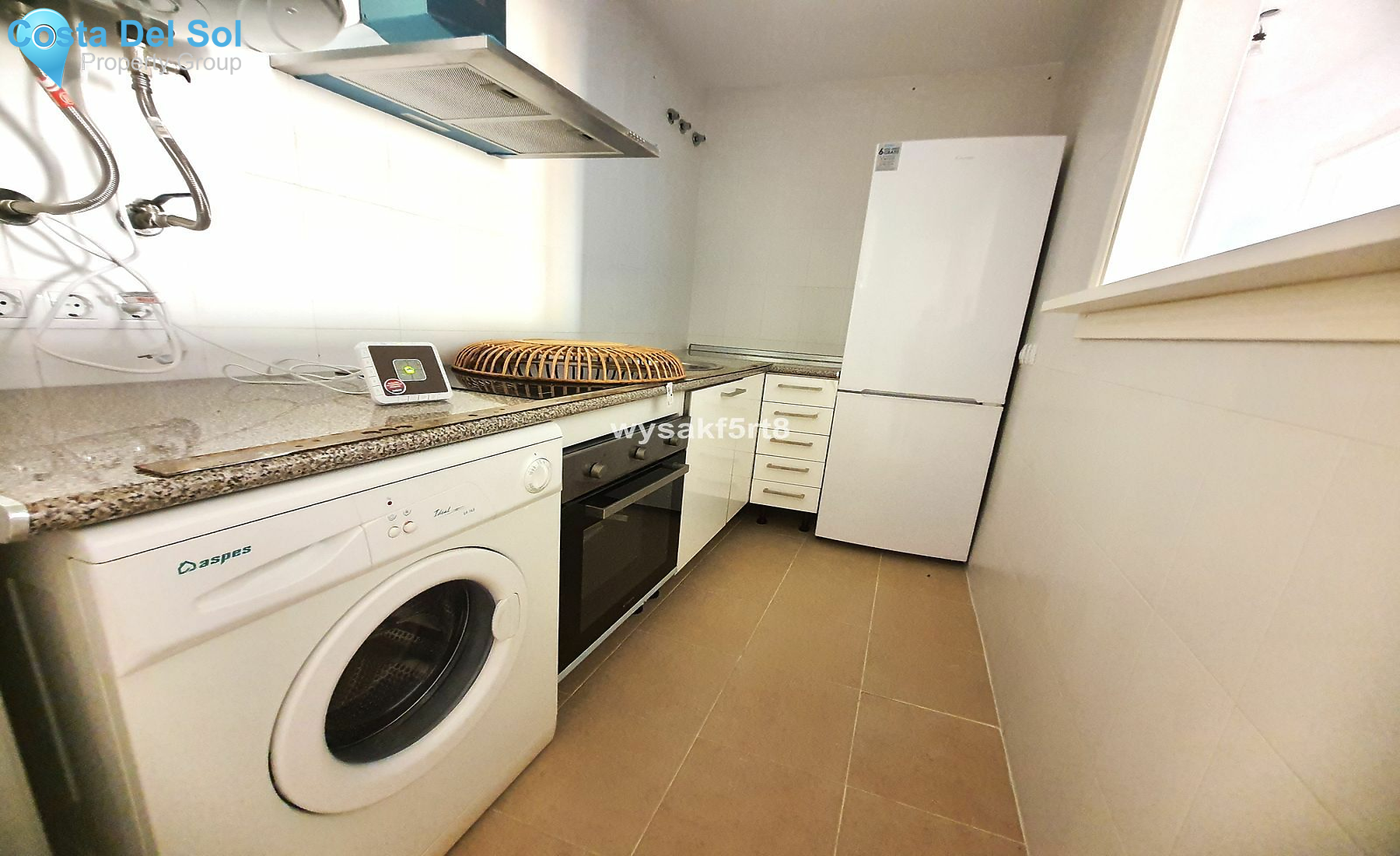 Middle Floor Apartment in La Duquesa-1186843