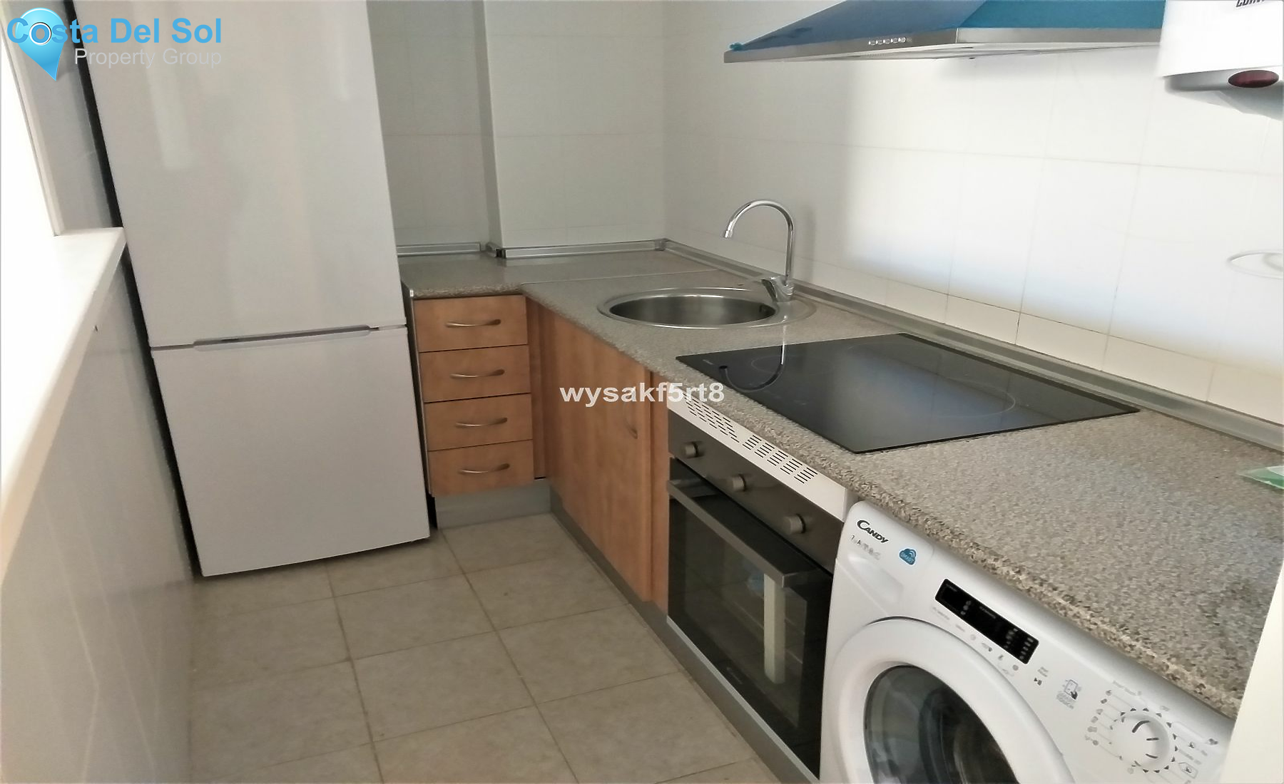 Middle Floor Apartment in La Duquesa-1186844