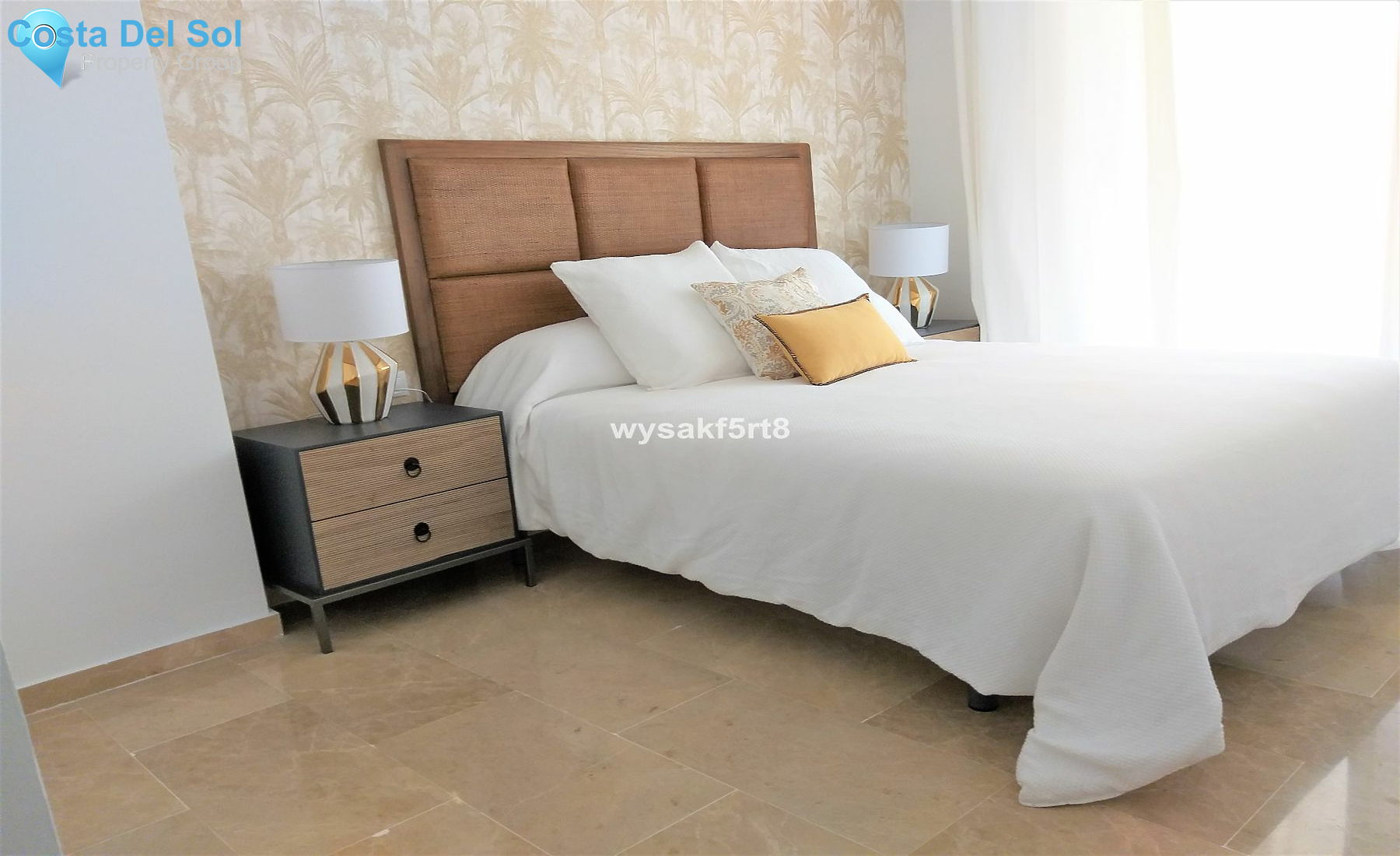 Middle Floor Apartment in La Duquesa-1186845