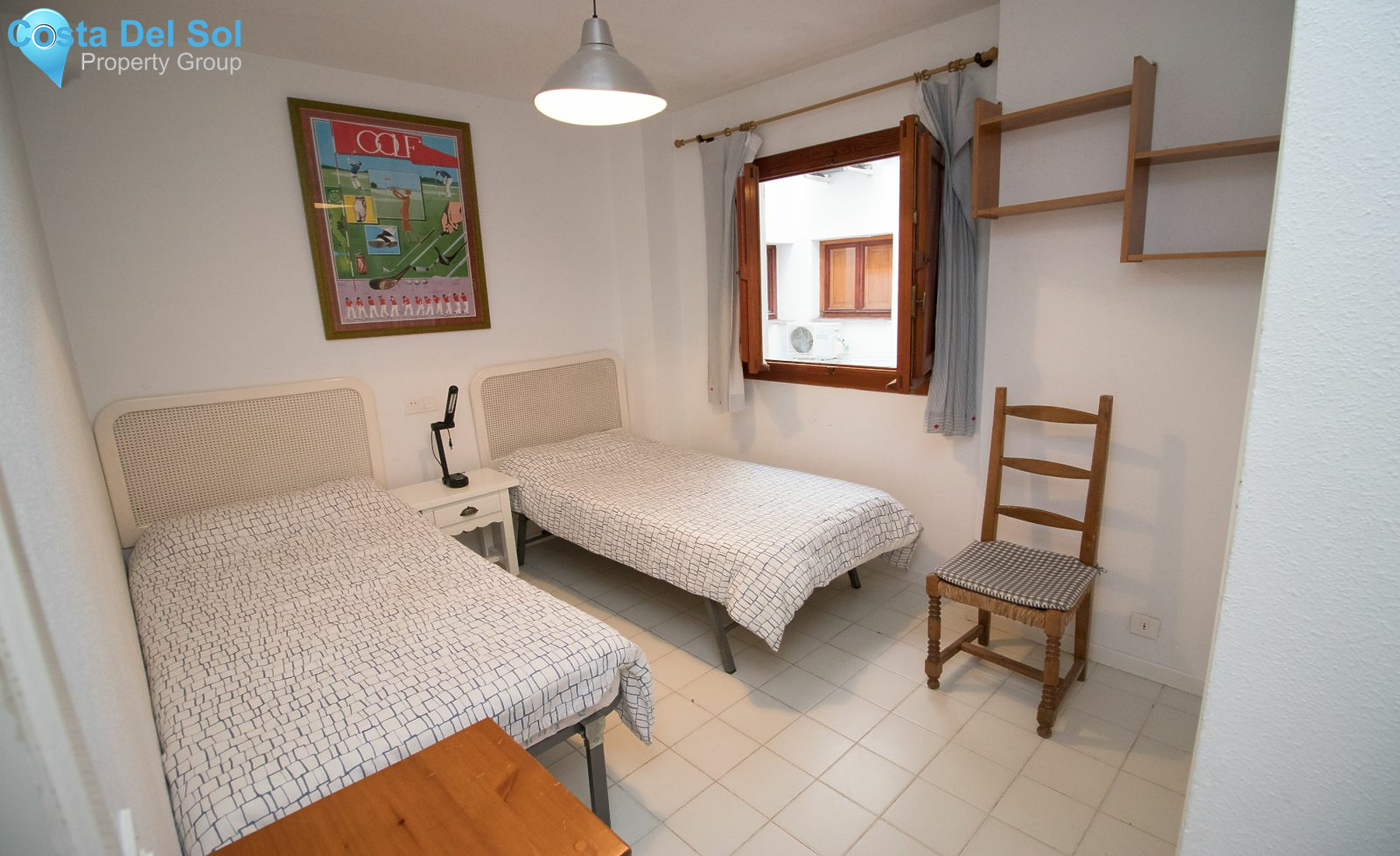 Middle Floor Apartment in La Duquesa-1187566