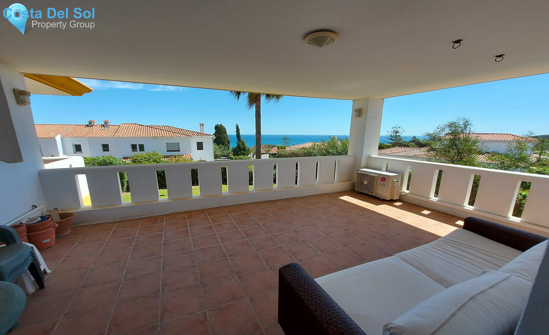 Middle Floor Apartment in La Duquesa