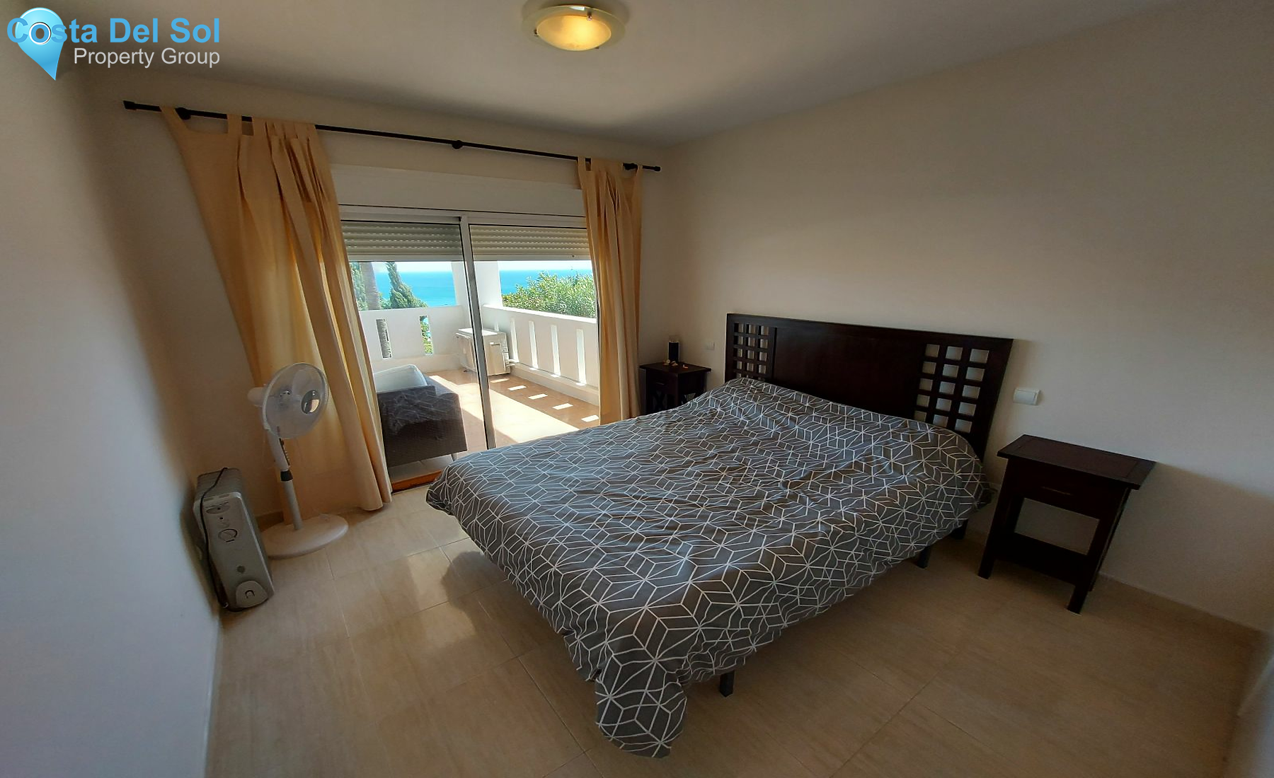 Middle Floor Apartment in La Duquesa-1194875