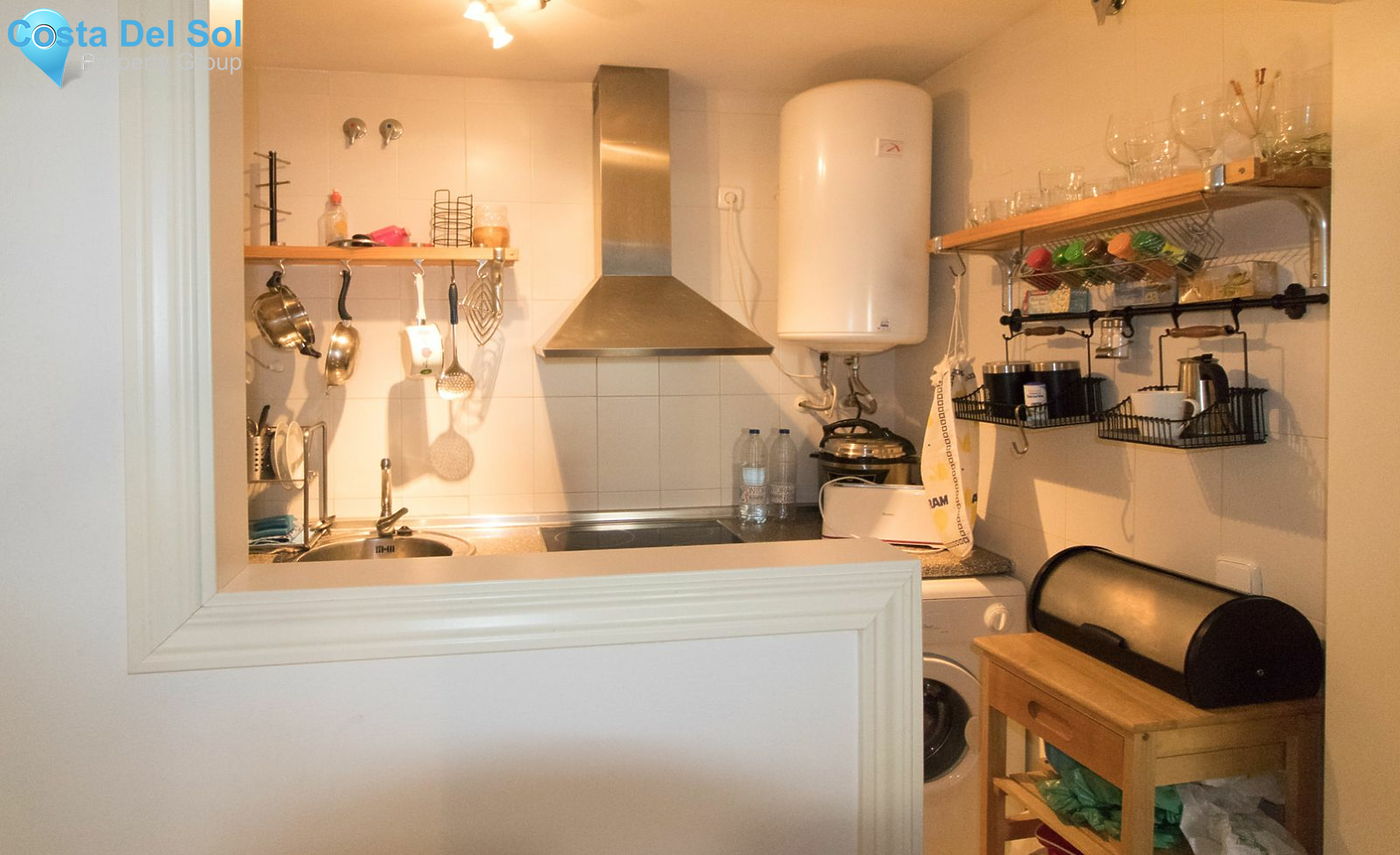 Middle Floor Apartment in La Duquesa-1202588