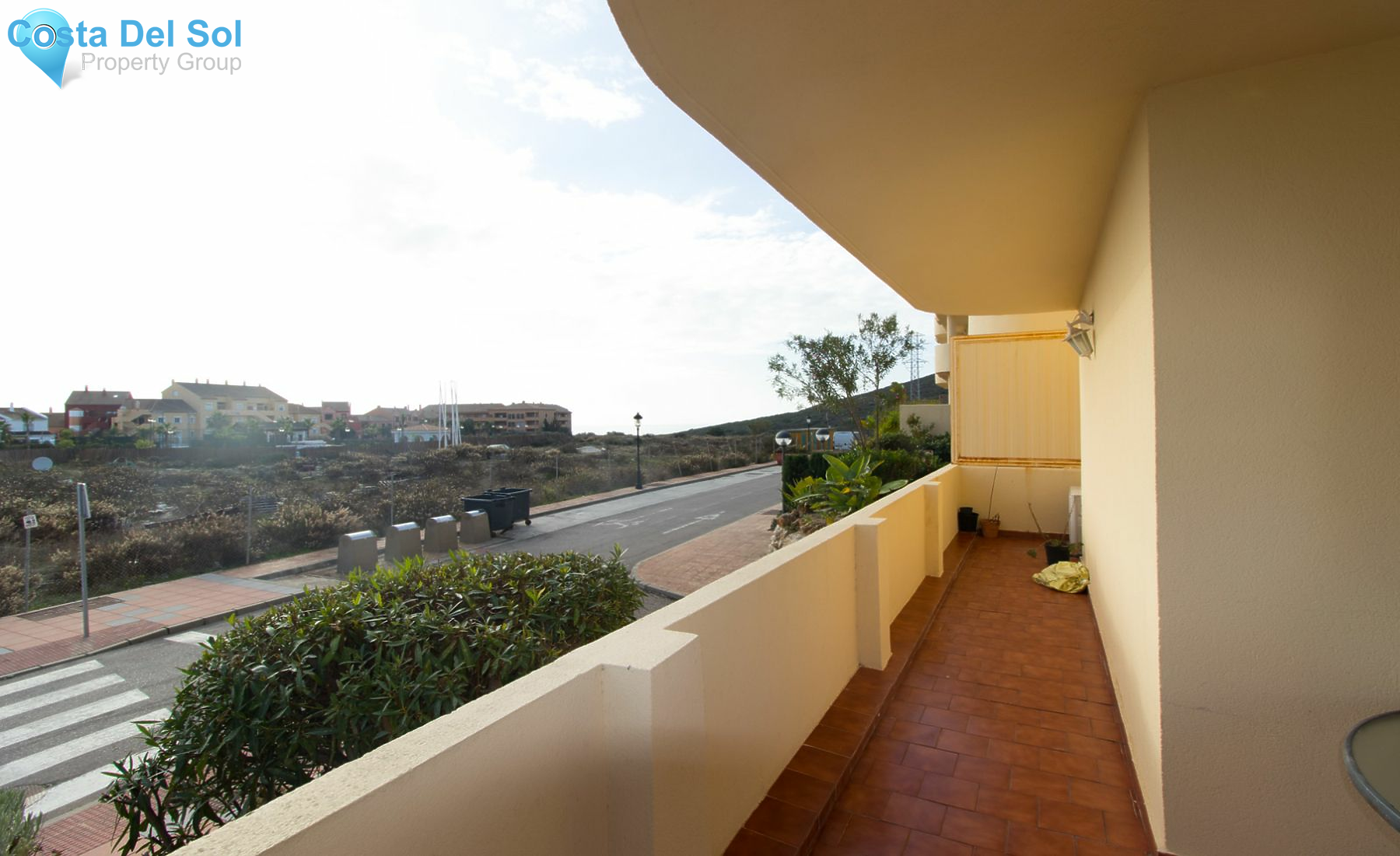 Middle Floor Apartment in La Duquesa-1202590