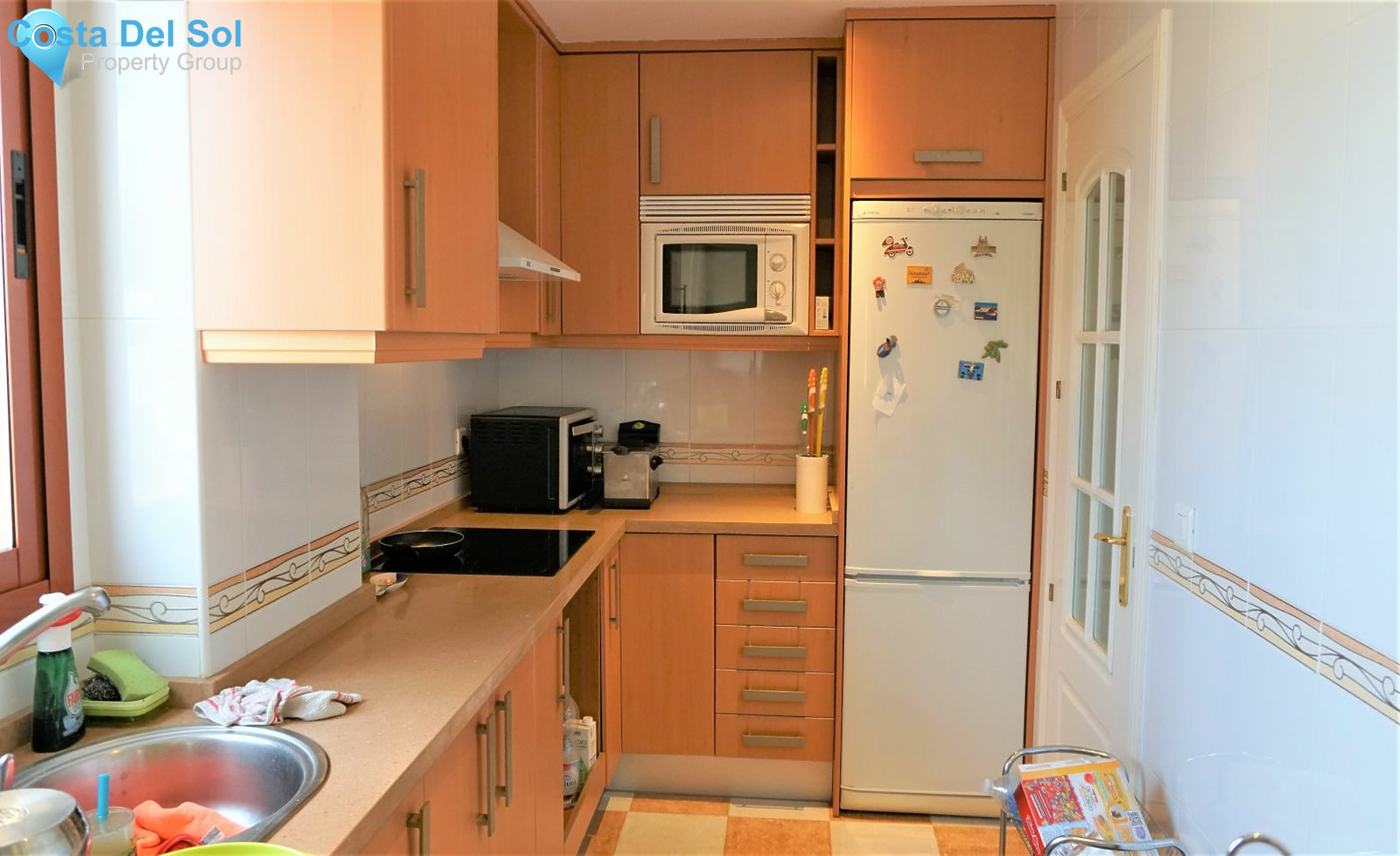 Middle Floor Apartment in La Duquesa-1203337